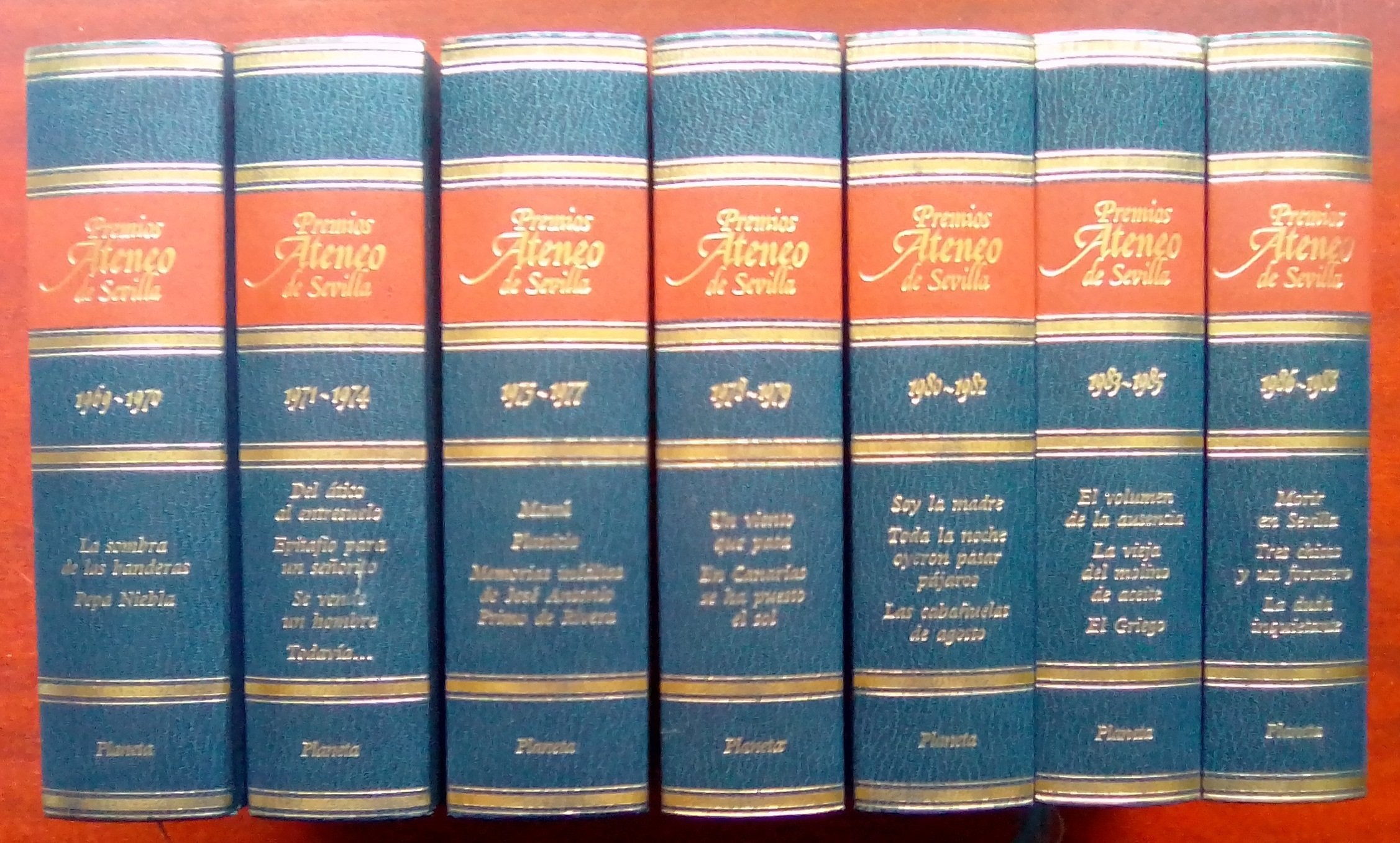 Premios Ateneo de Sevilla, 1971-1974:: Del ático al entresuelo ; Epitafio para un señorito ; Se vende un hombre ; Todavía Books