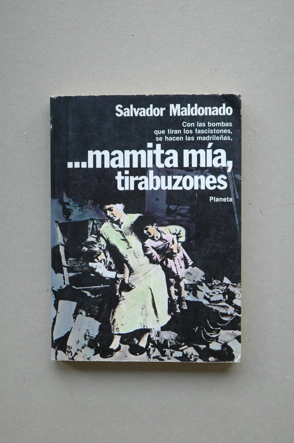 … MAMITA MIA, TIRABUZONES. Books
