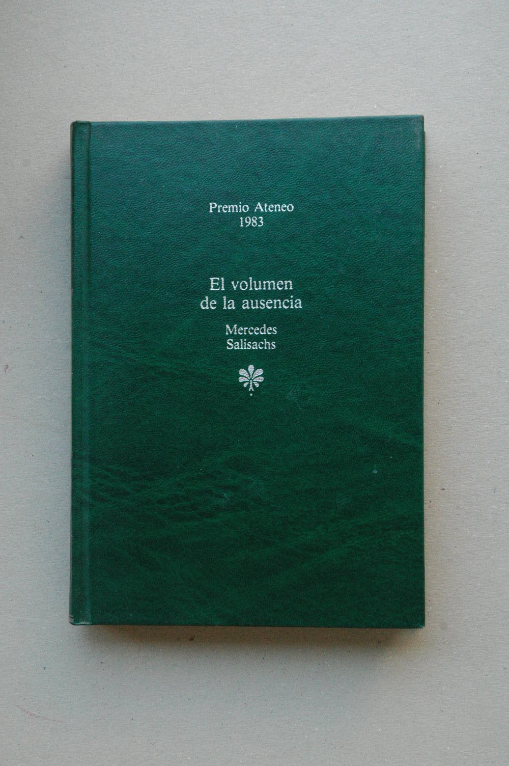 EL VOLUMEN DE LA ASENCIA Books
