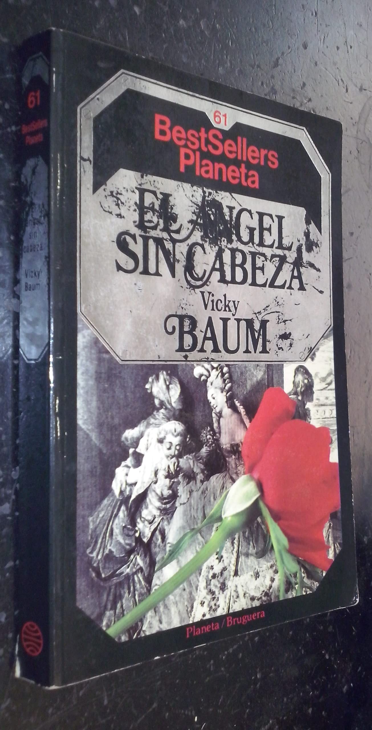 Angel sin cabeza, el book