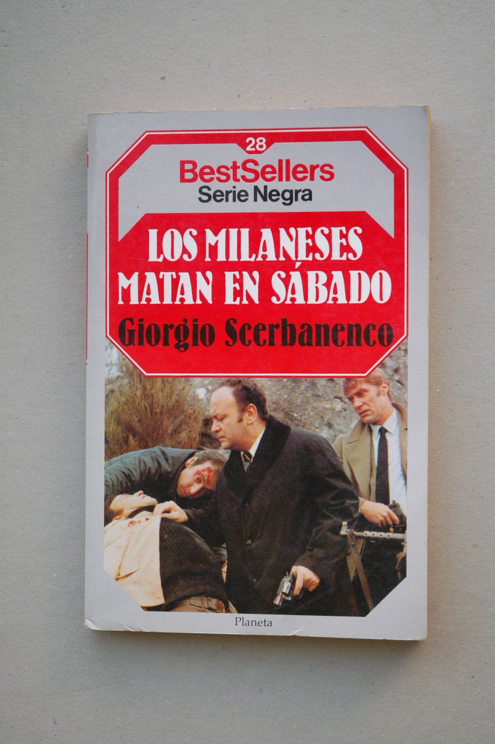 Los milaneses matan en sábado Books