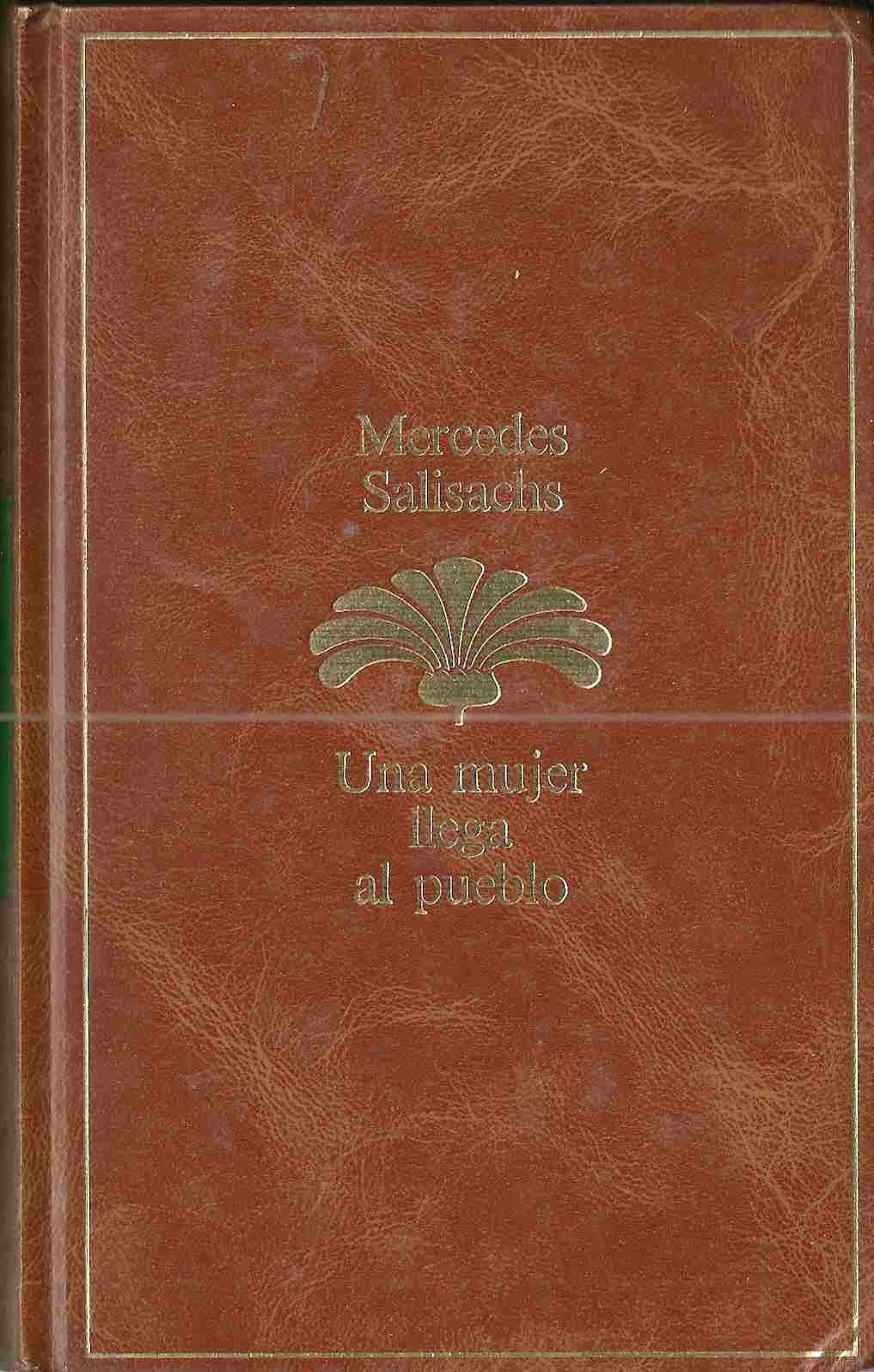 Una mujer llega al pueblo Books