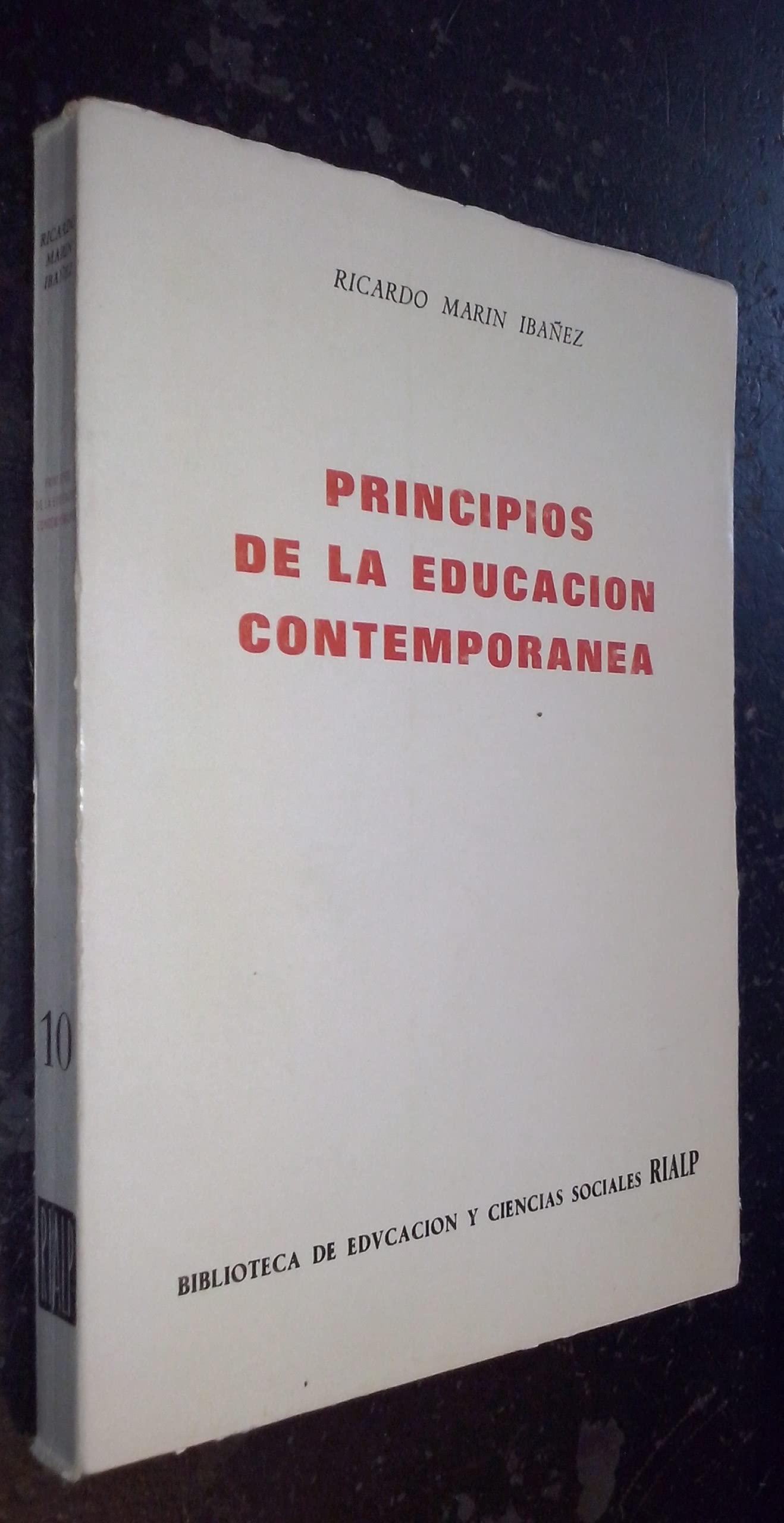 Principios de la educacion contemporanea book