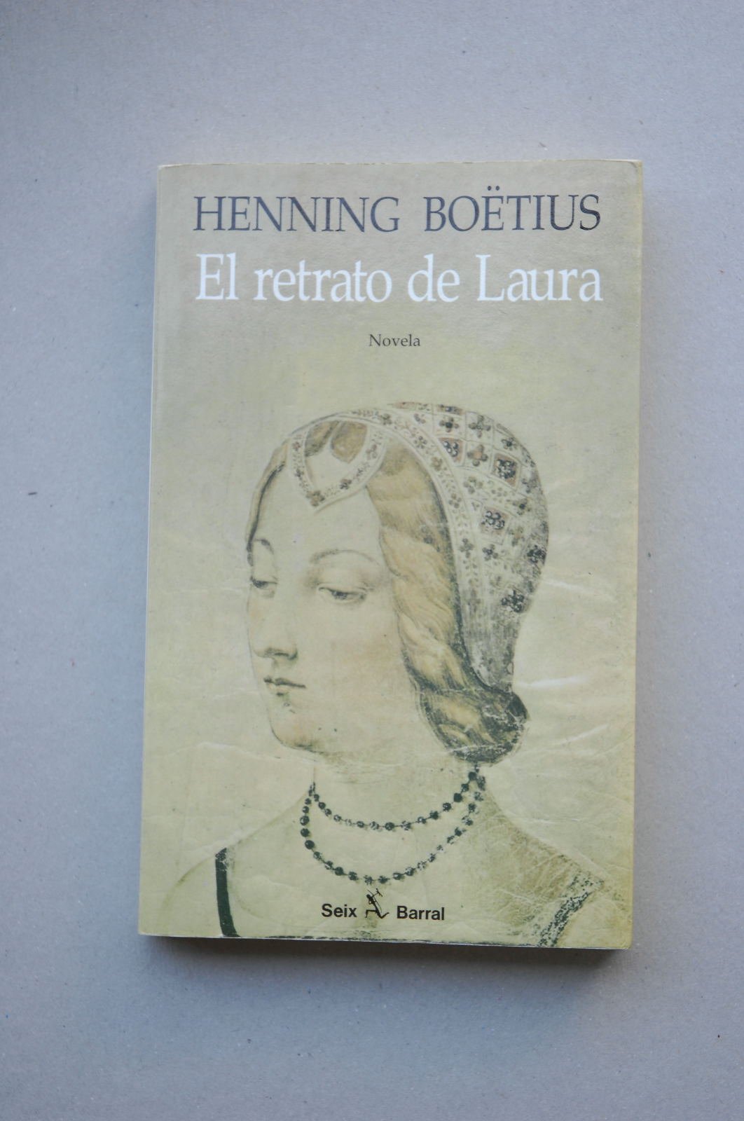 El retrato de Laura book