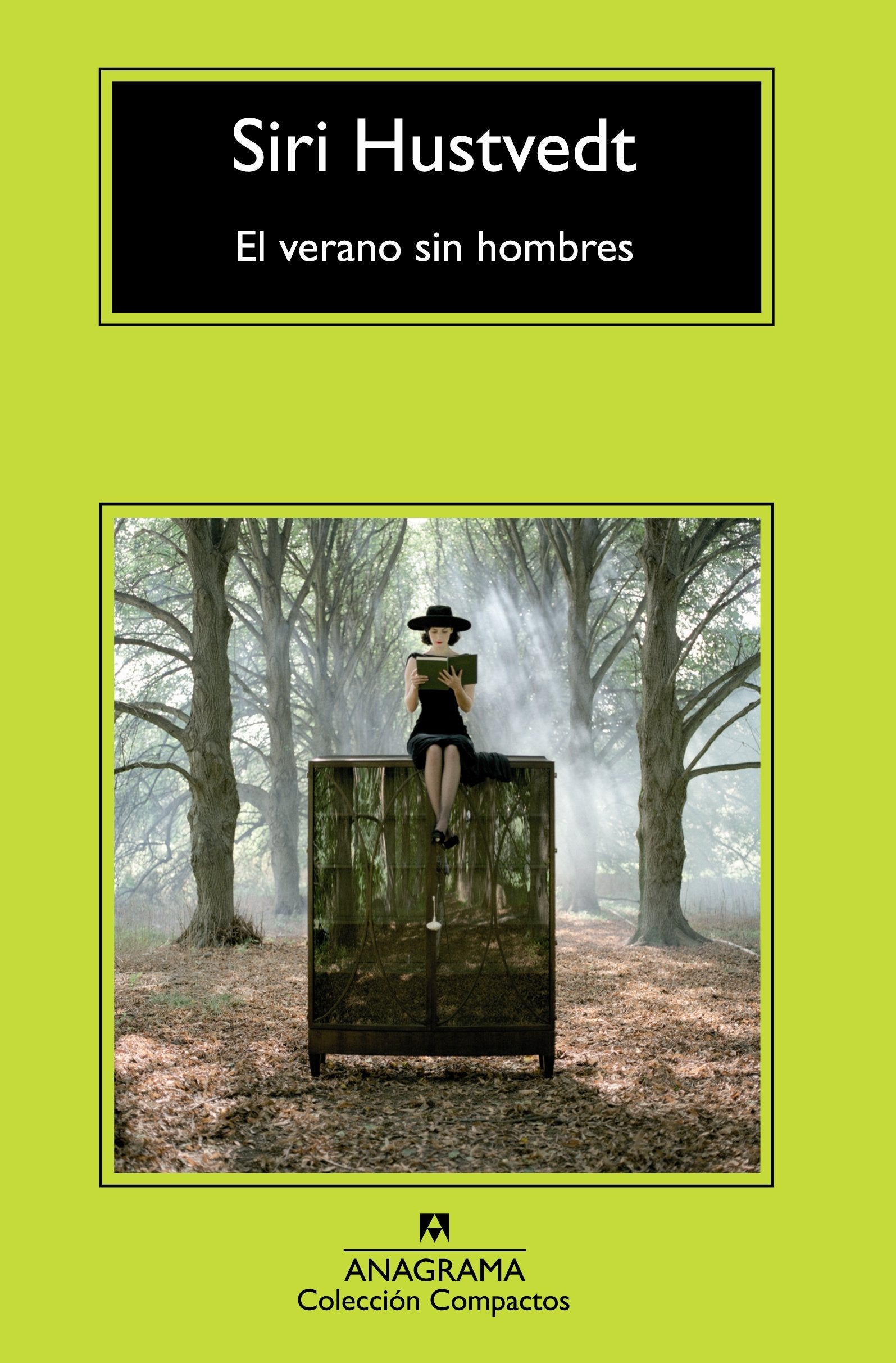 El verano sin hombres / The Summer Without Men book