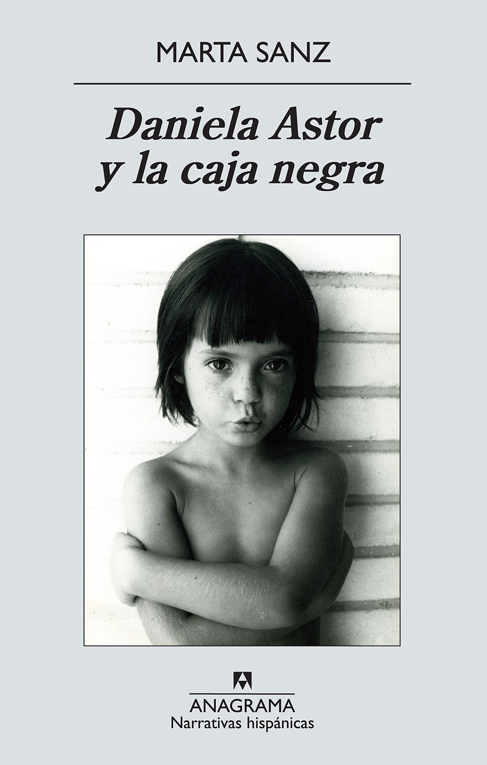 Daniela Astor y la caja negra Contemporary literature