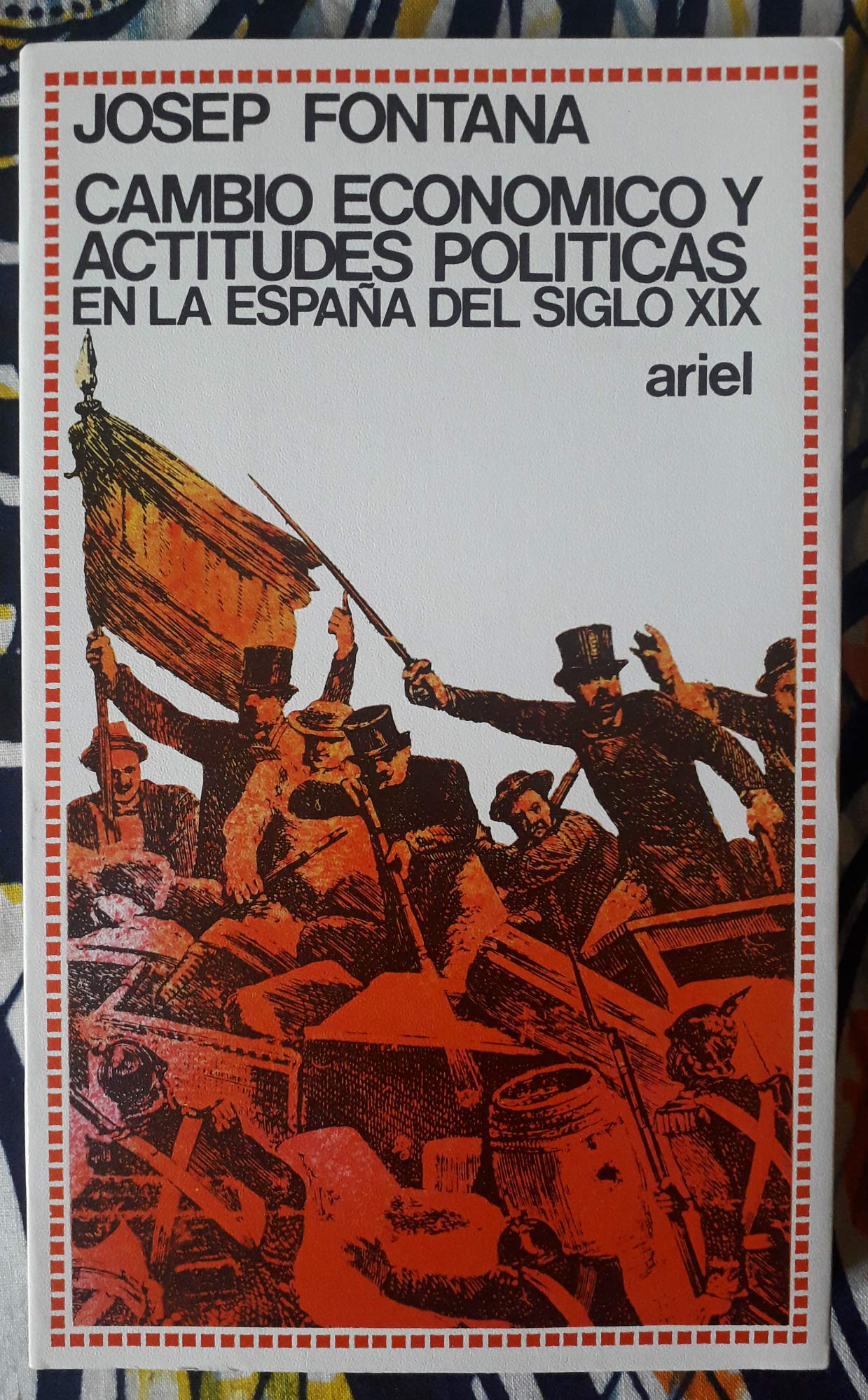 Cambio economico y actitudes politicas book