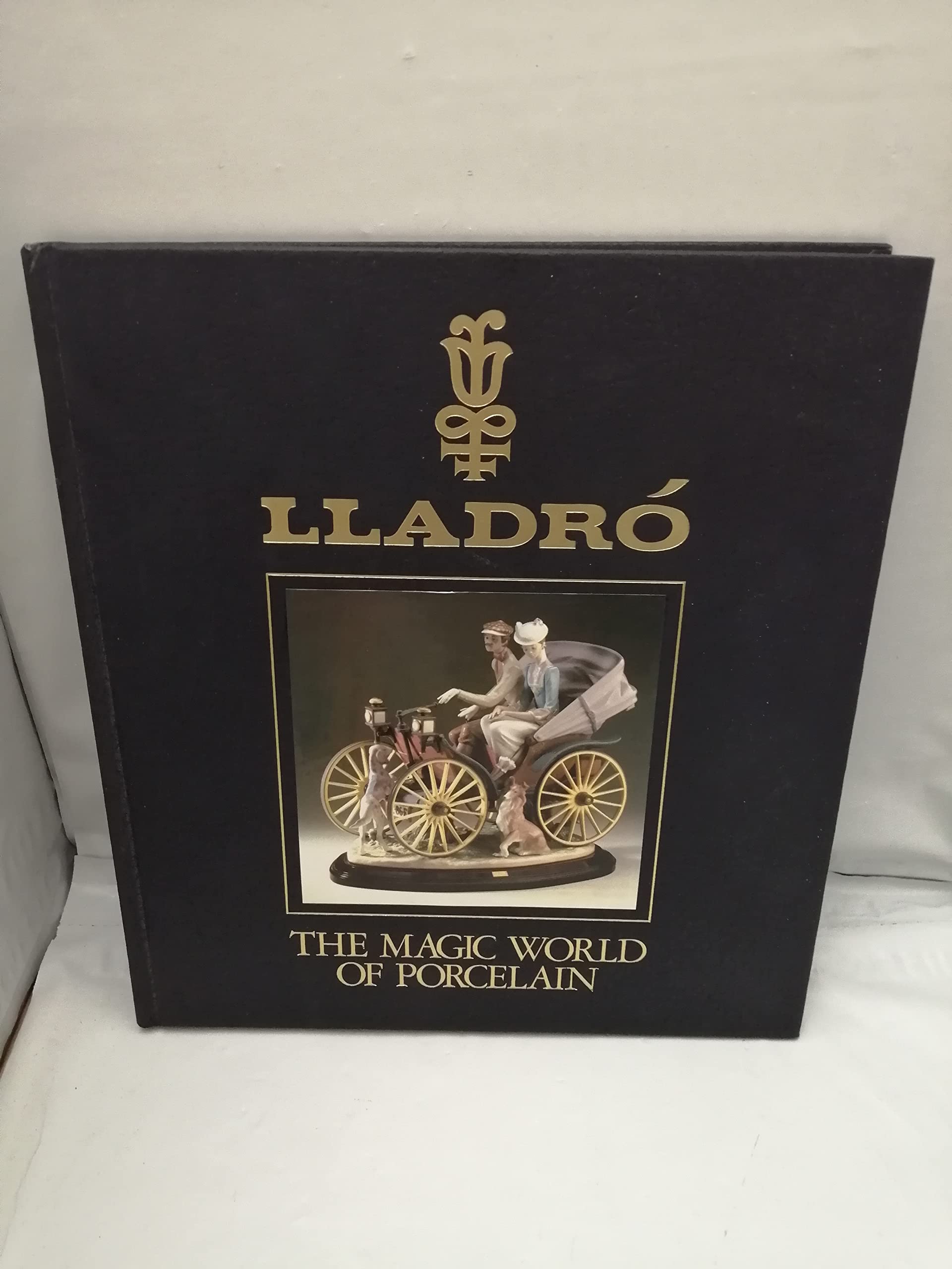 Lladro, the magic world of porcelain Books