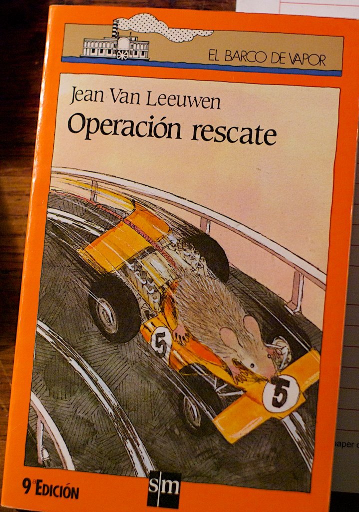 Operacion Rescate/the Great Rescue Operation (Coleccion El Barco De Vapor, 91) Books