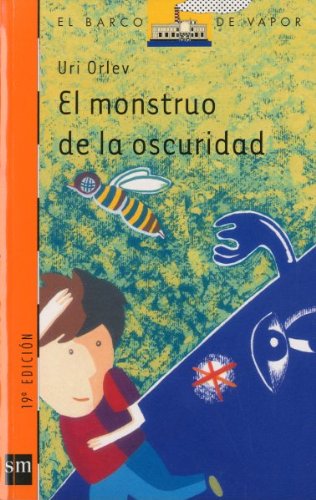 El monstruo de la oscuridad/ The Monster of Darkness book