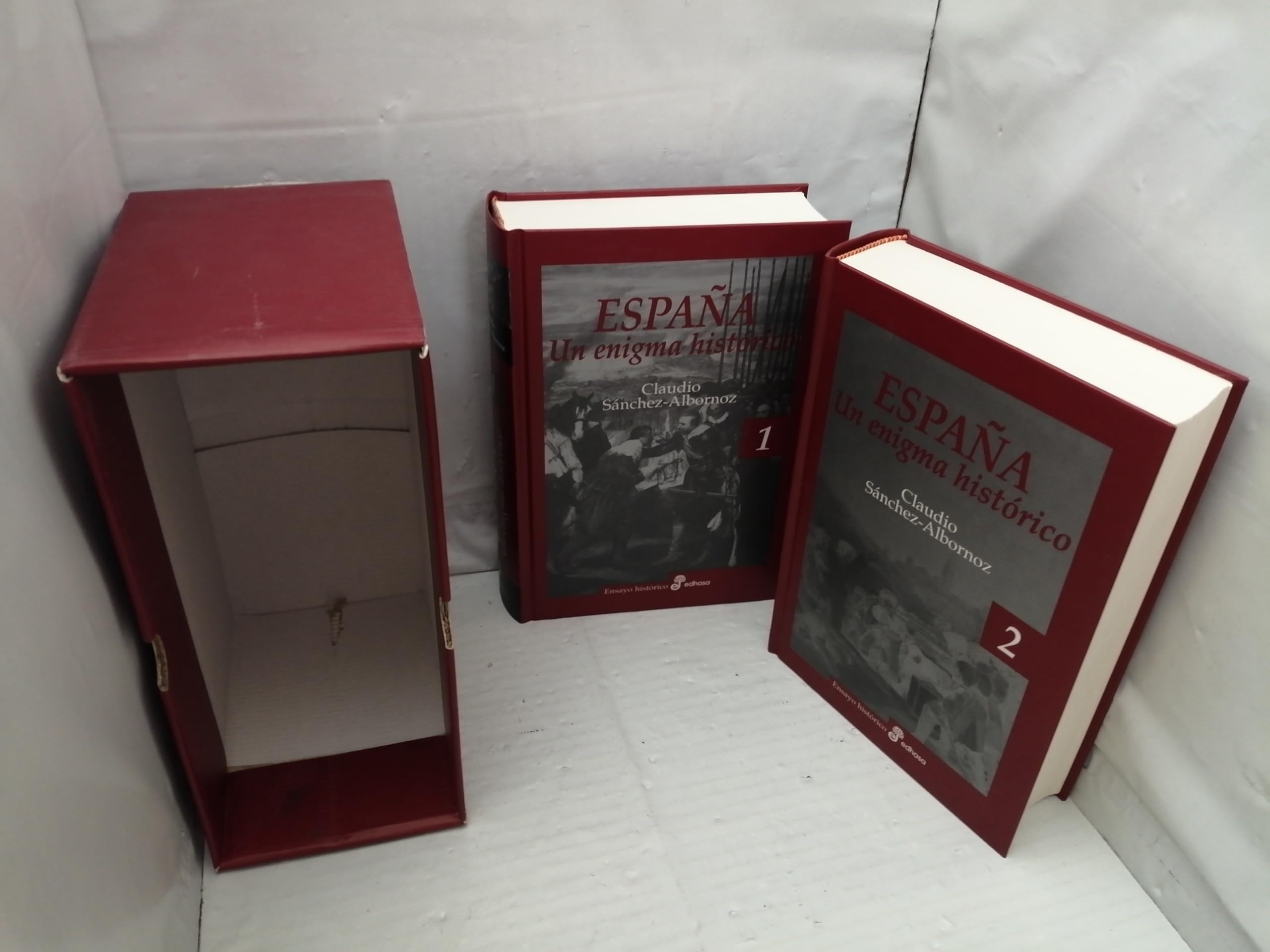 Espania: UN Enigma Historico book