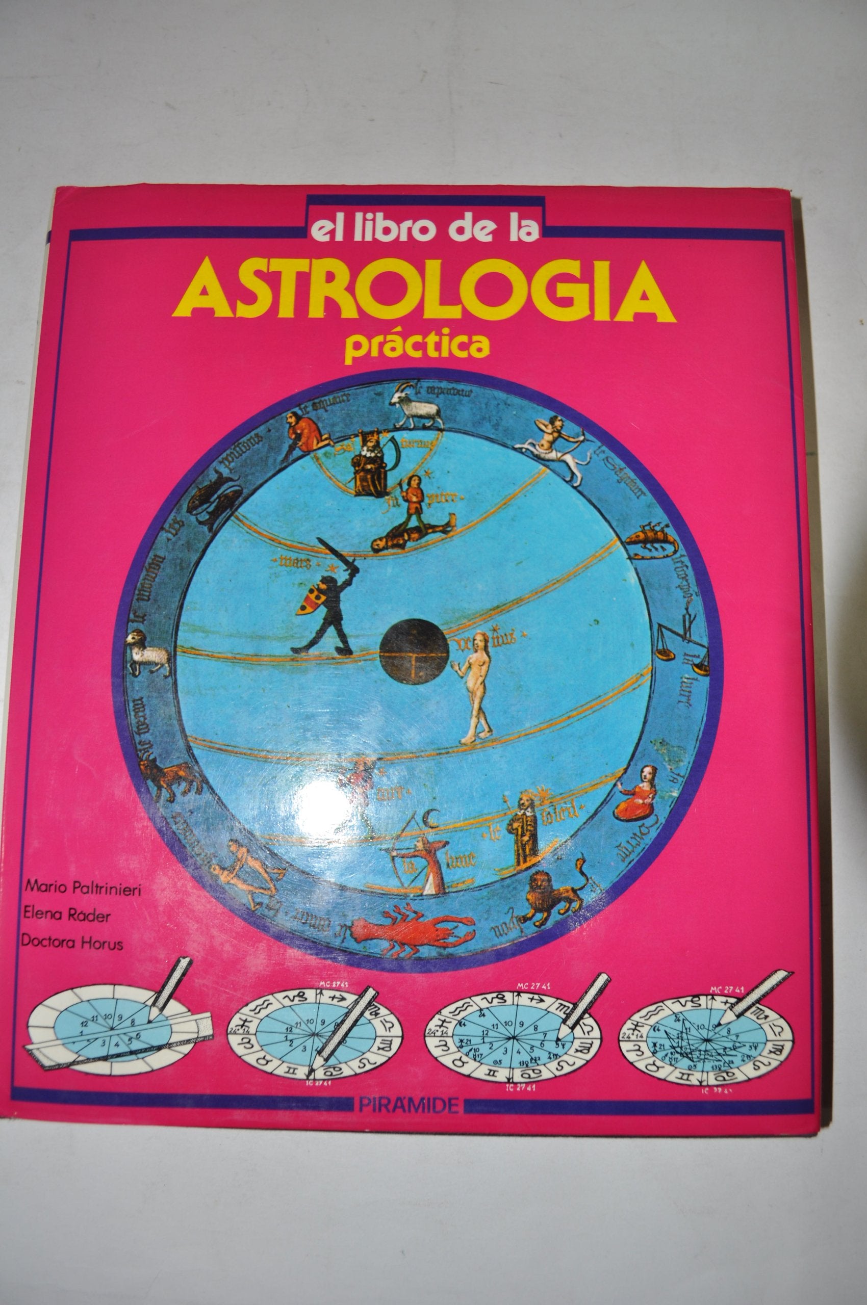 El Libro de La Astologia Practica Books