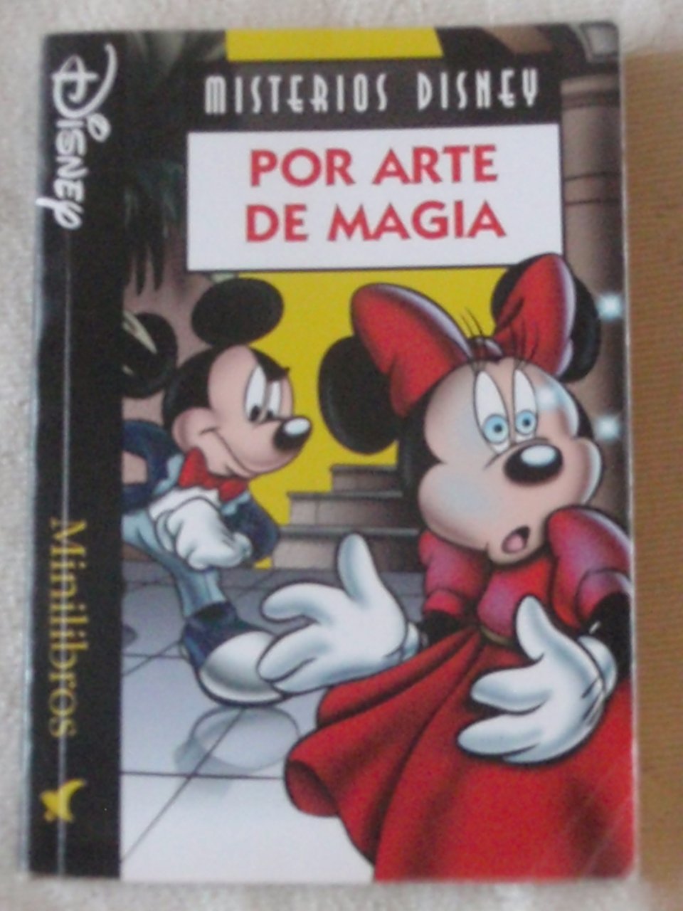 Por Arte de Magia (Minilibros Disney) Books