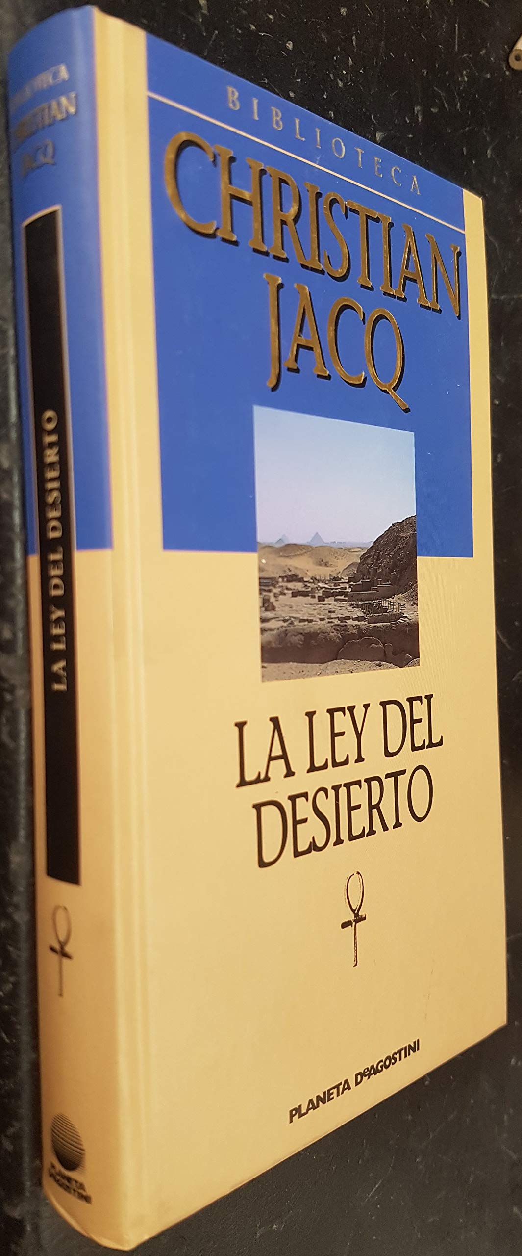 La ley del desierto book