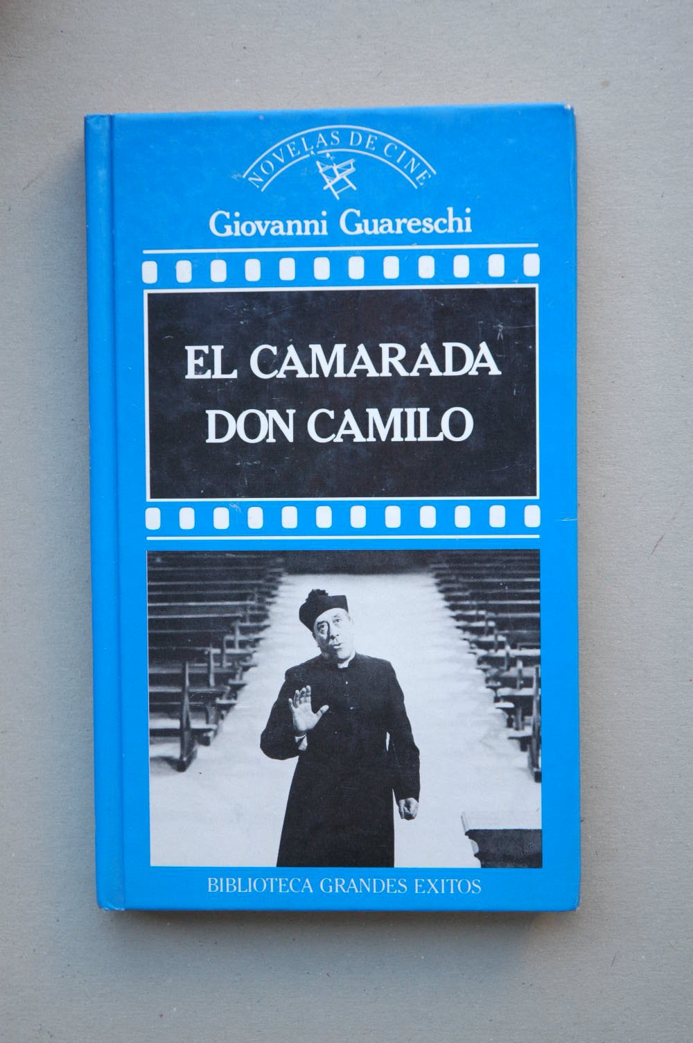 El camarada don Camilo: (con 18 dibujos del autor) Books