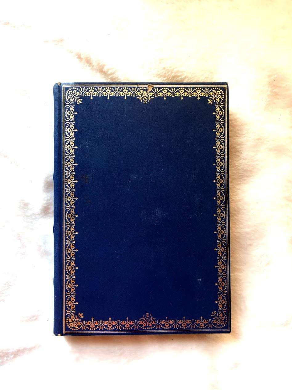 Historias Extraordinarias book