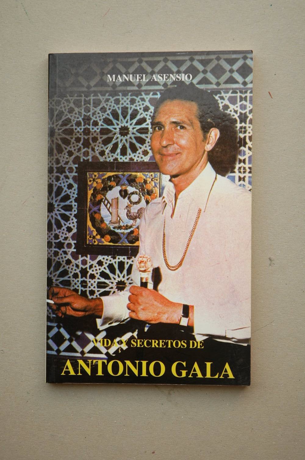 Vida y secretos de Antonio Gala Books