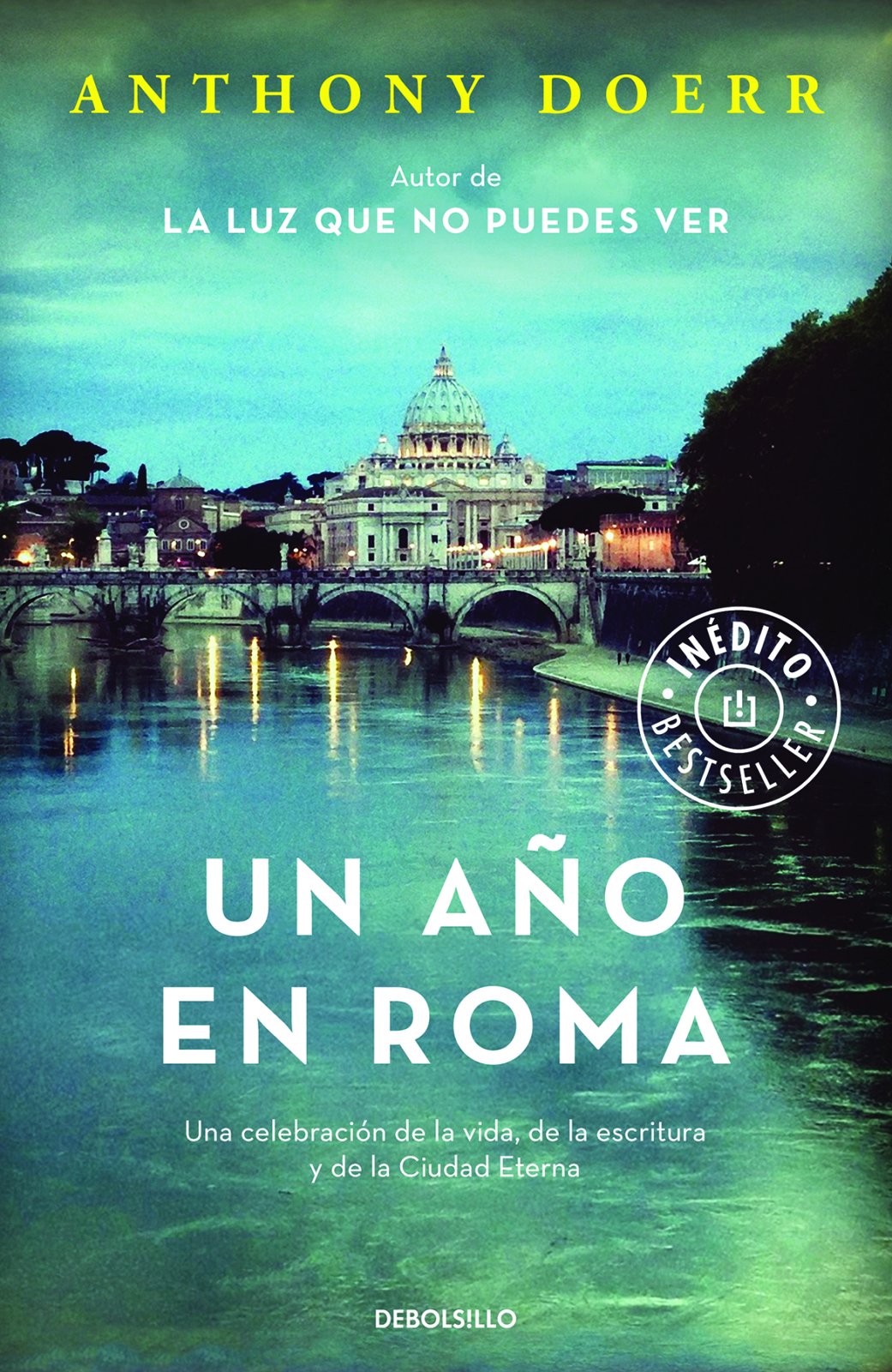 Un año en Roma : una celebración de la vida, de la escritura y de la ciudad eterna book
