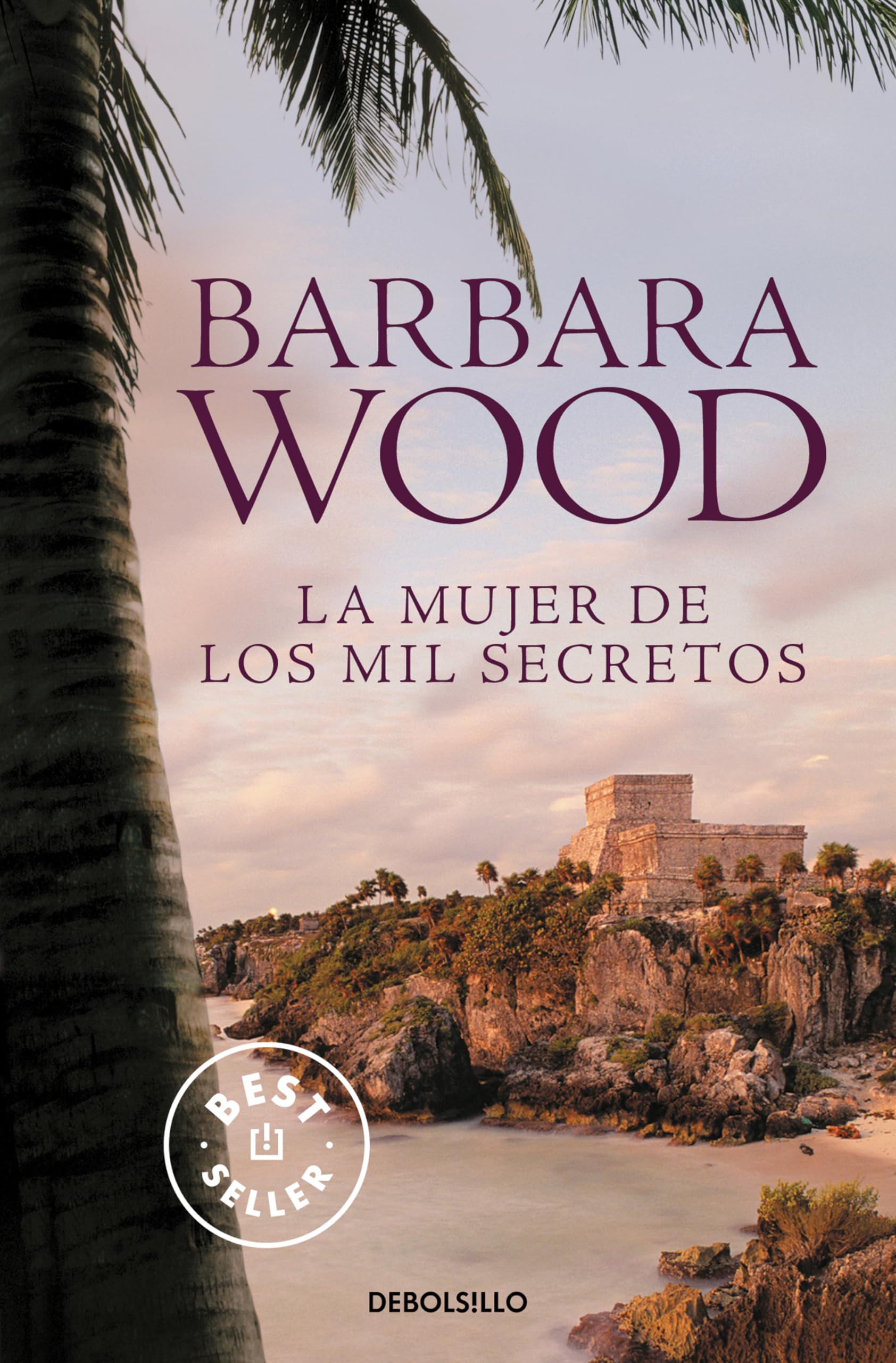 La mujer de los mil secretos Historical Fiction