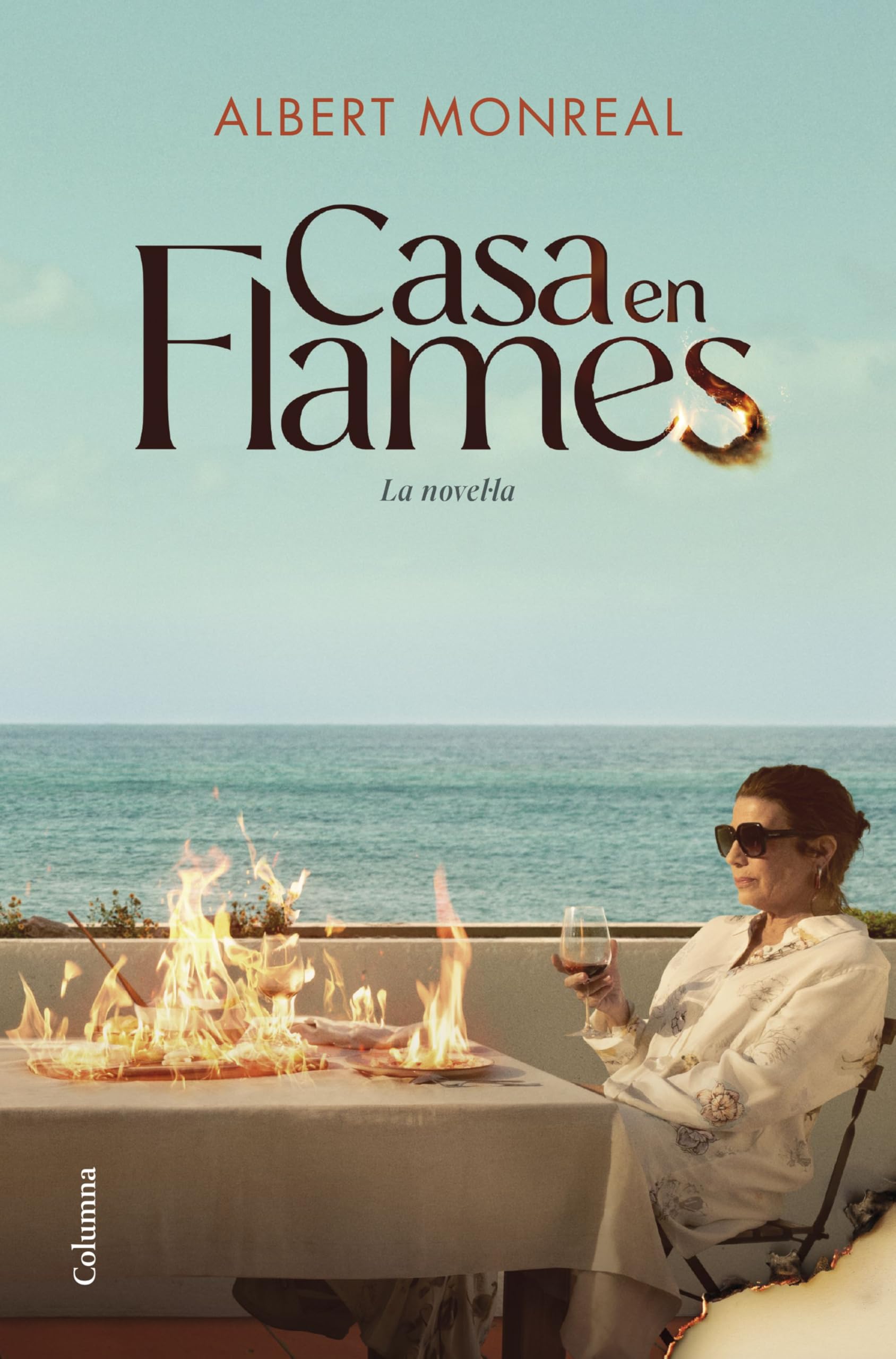 Casa en flames. La novel·la (Clàssica) Contemporary literature