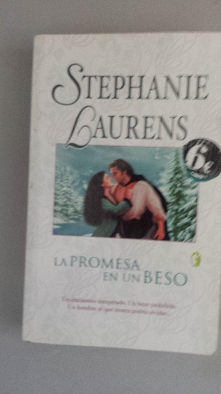 La Promesa En Un Beso / The Promise in a Kiss book