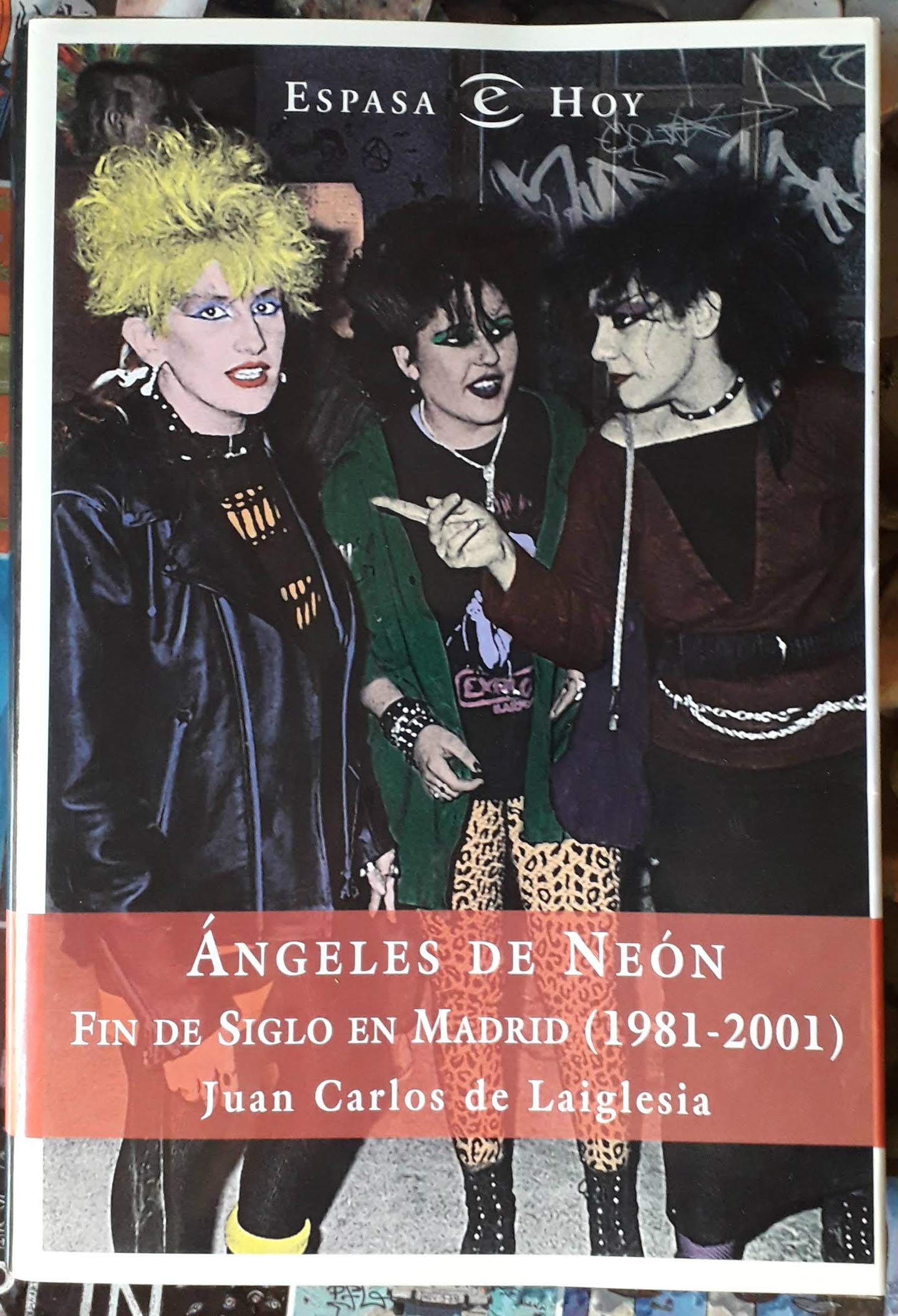 Angeles De Neon Essays & Short Stories