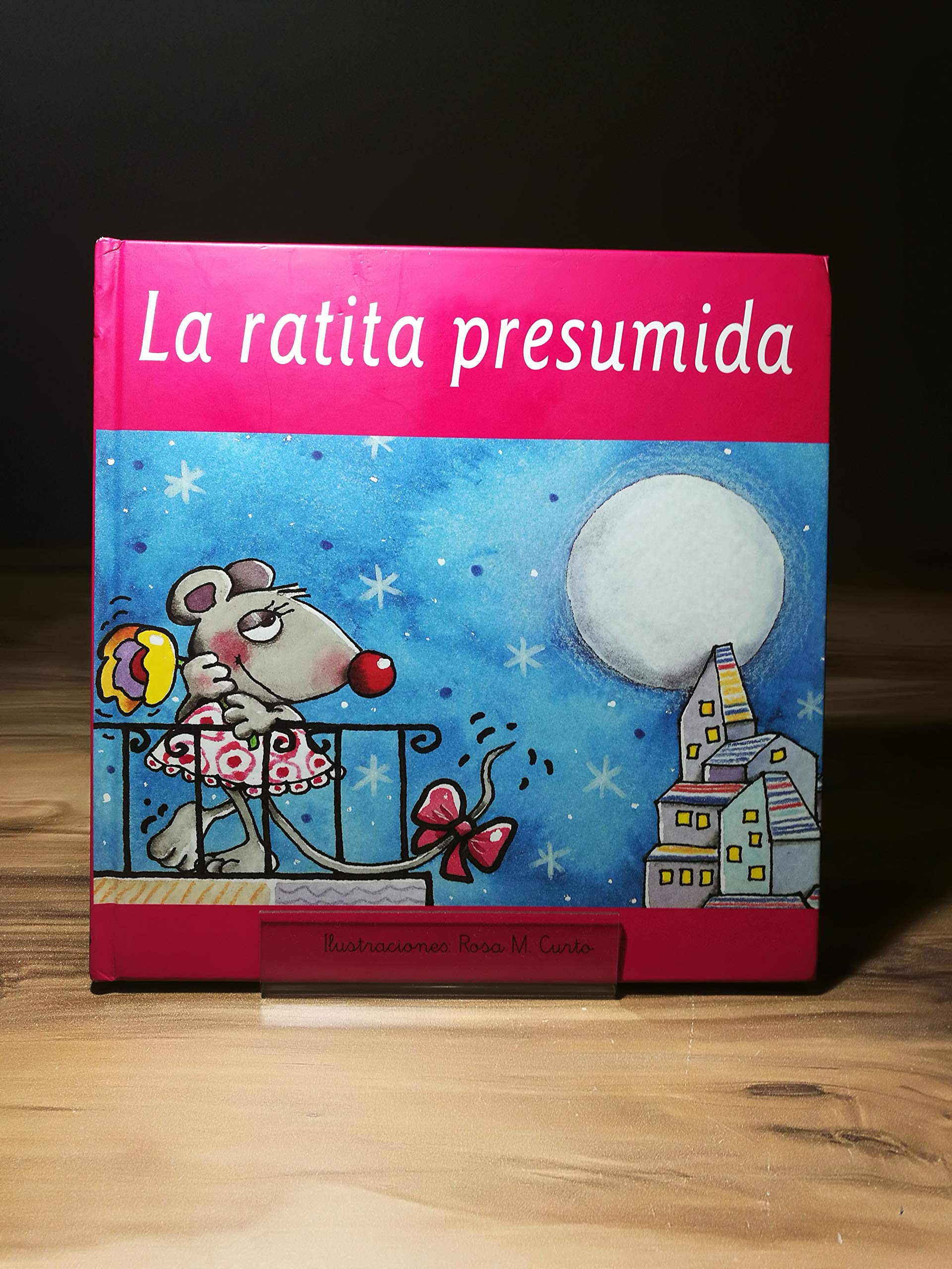 La Ratita Presumida book