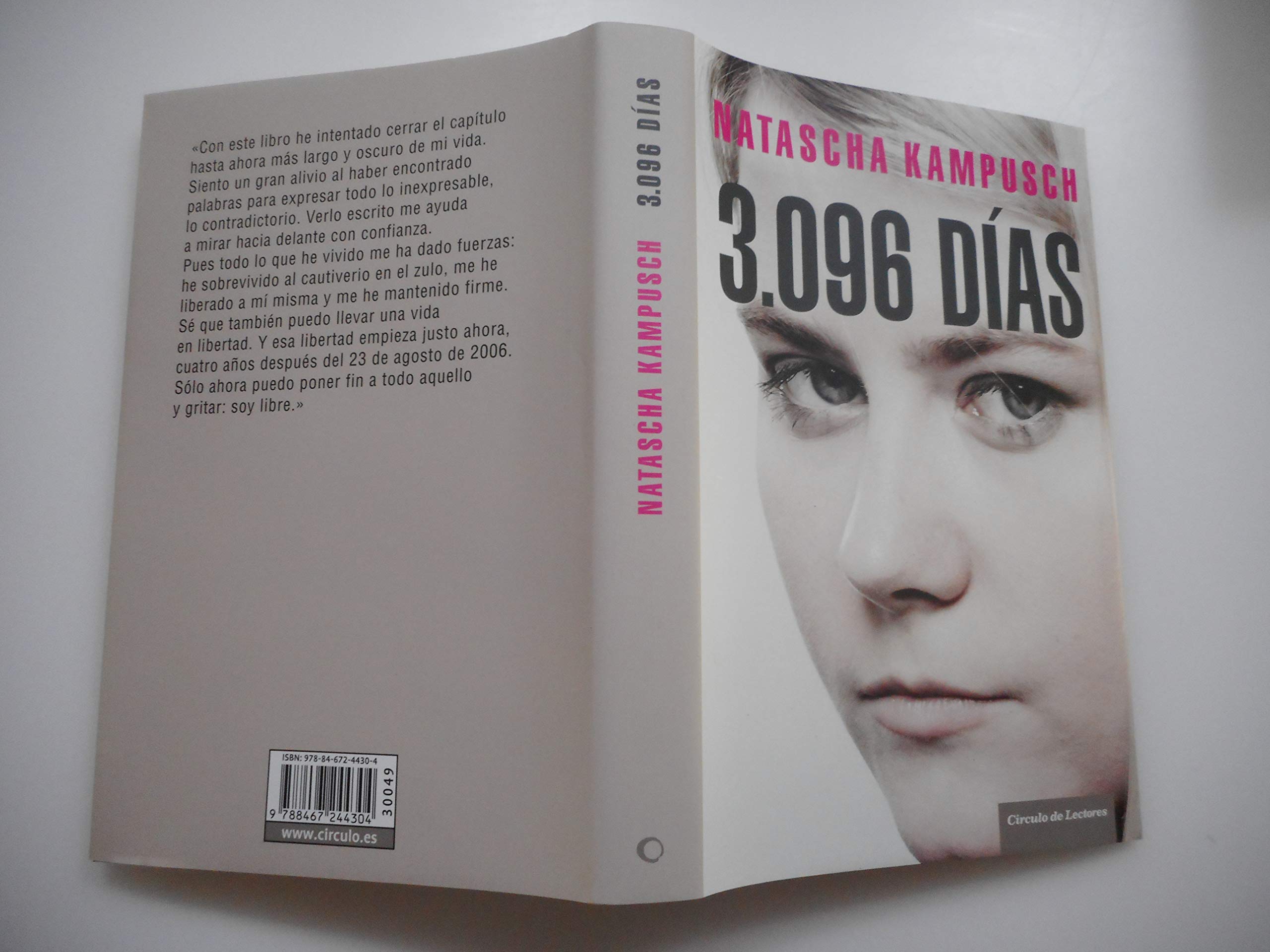 3096 días: el libro que ha sacudido Europa book