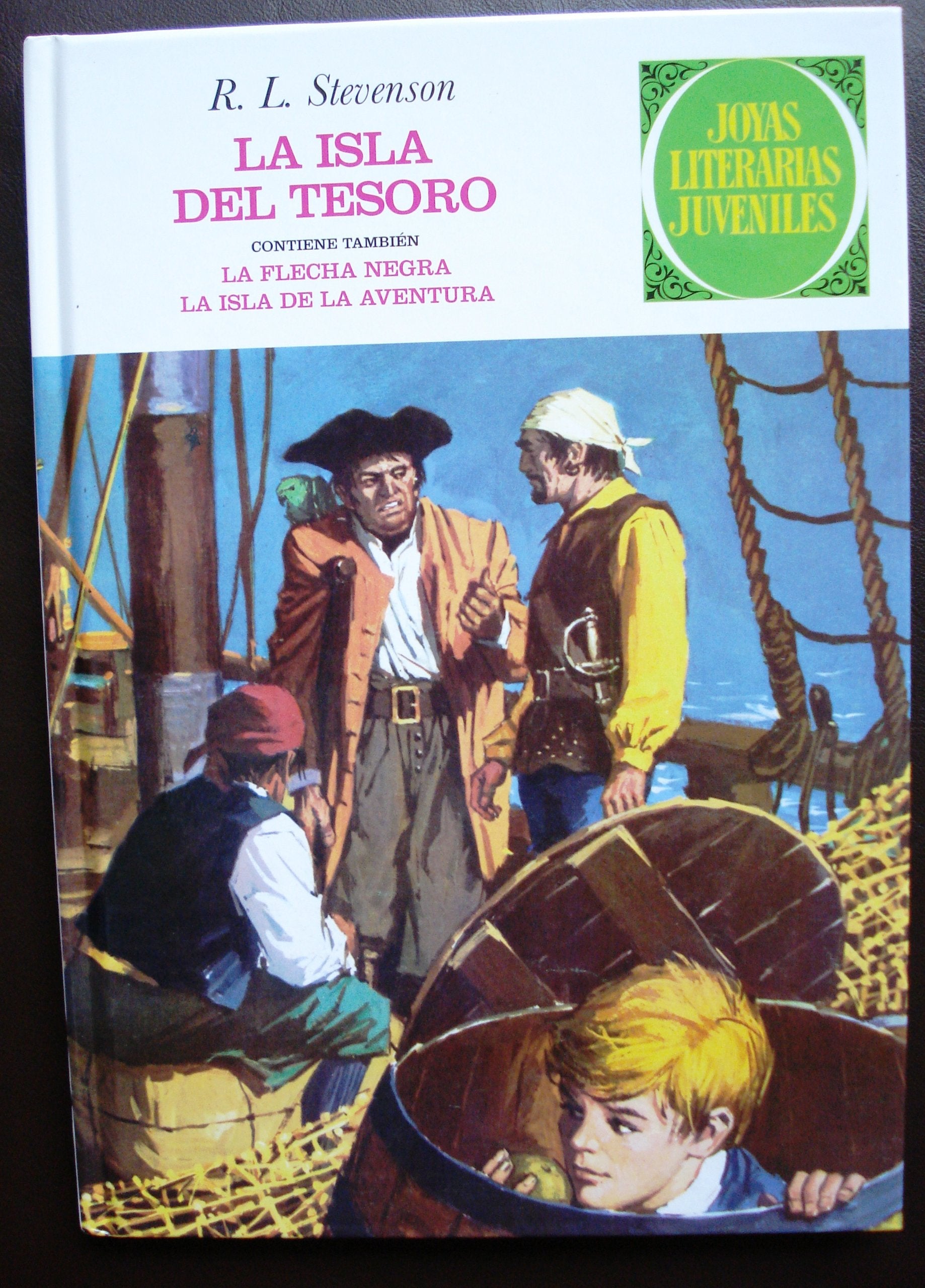 Sandokan ; El león de Damasco ; el rey del mar Books