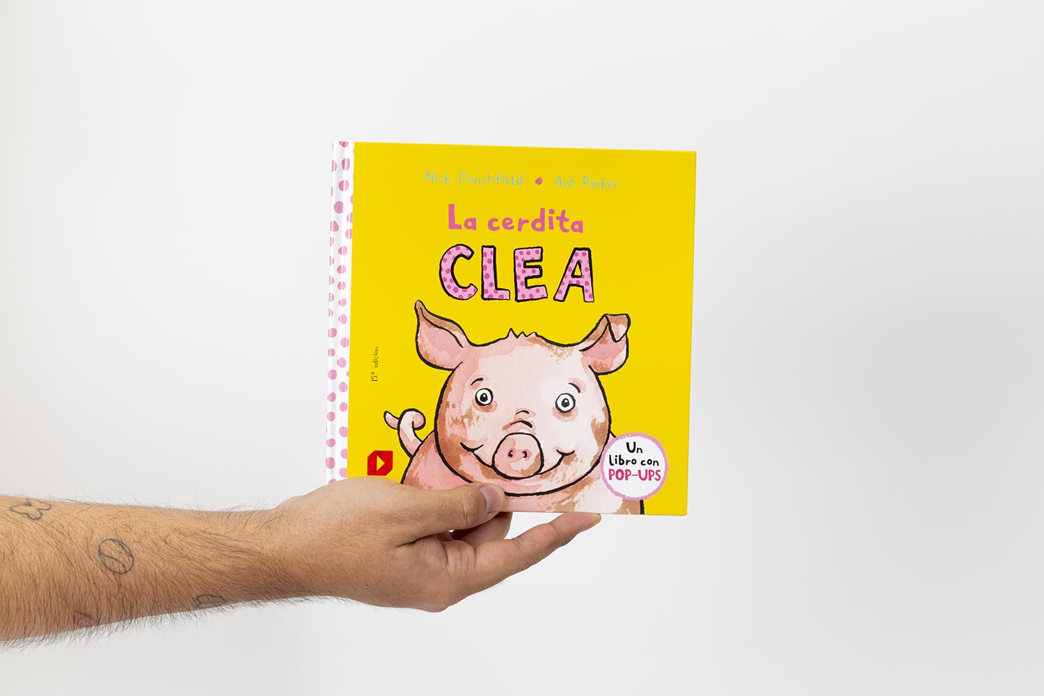 La cerdita Clea (El pollo Pepe y sus amigos) Social Sciences