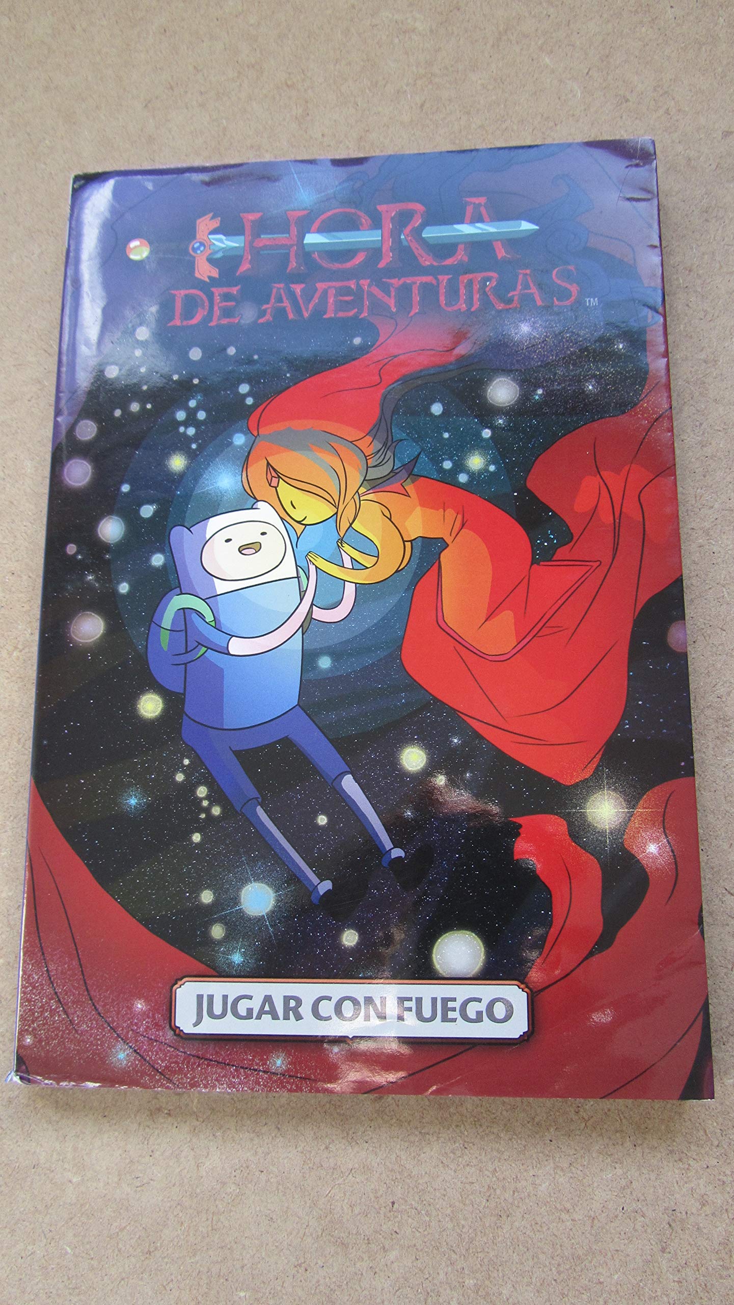 HORA DE AVENTURAS: JUGAR CON FUEGO book