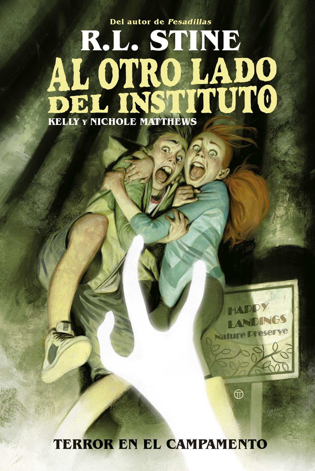 AL OTRO LADO DEL INSTITUTO. TERROR EN EL CAMPAMENTO book