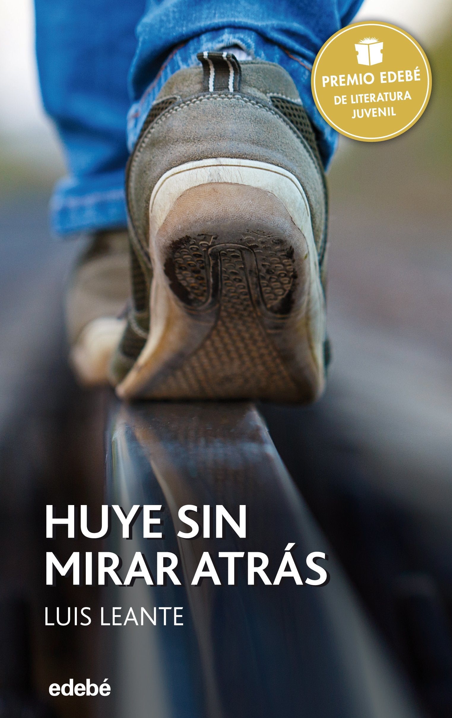 Huye Sin Mirar Atrás / Run and Don't Look Back book