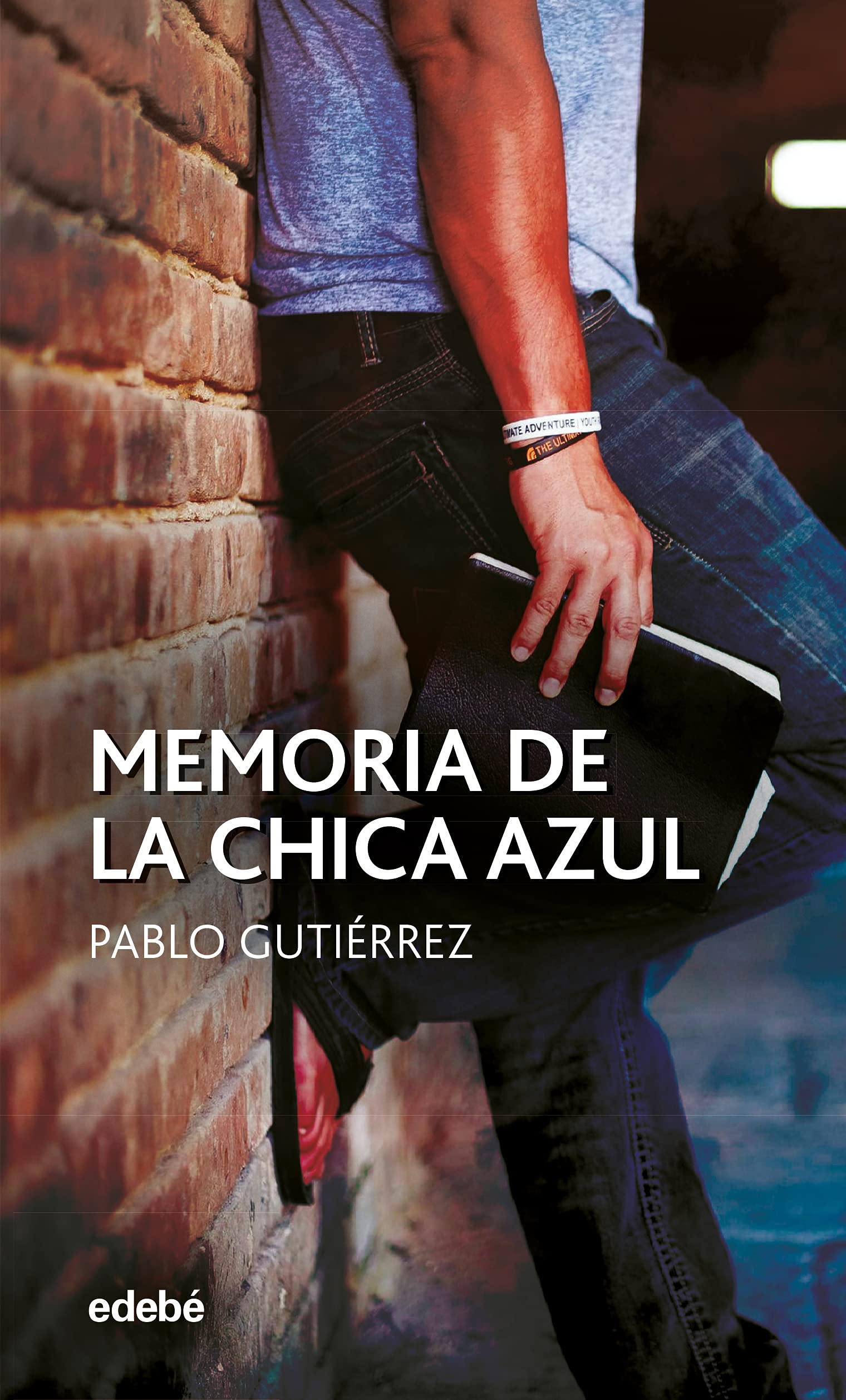MEMORIA DE LA CHICA AZUL (PERISCOPIO) Fiction