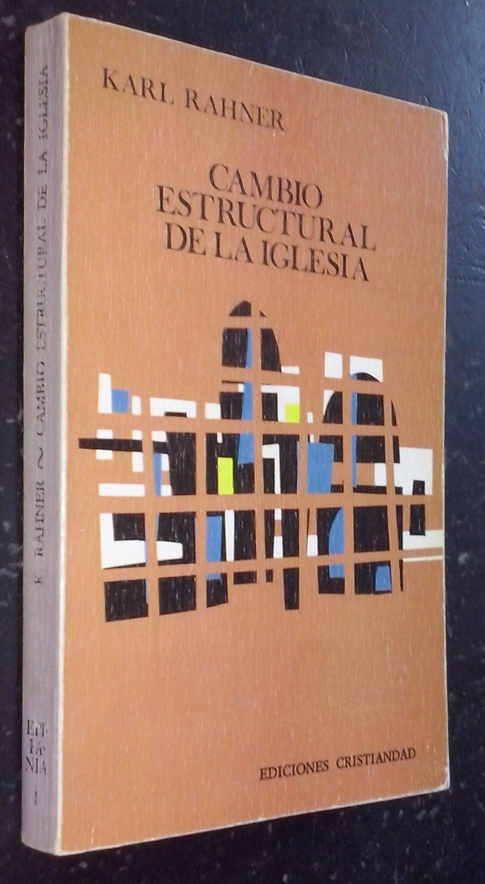 CAMBIO ESTRUCTURAL DE LA IGLESIA Books