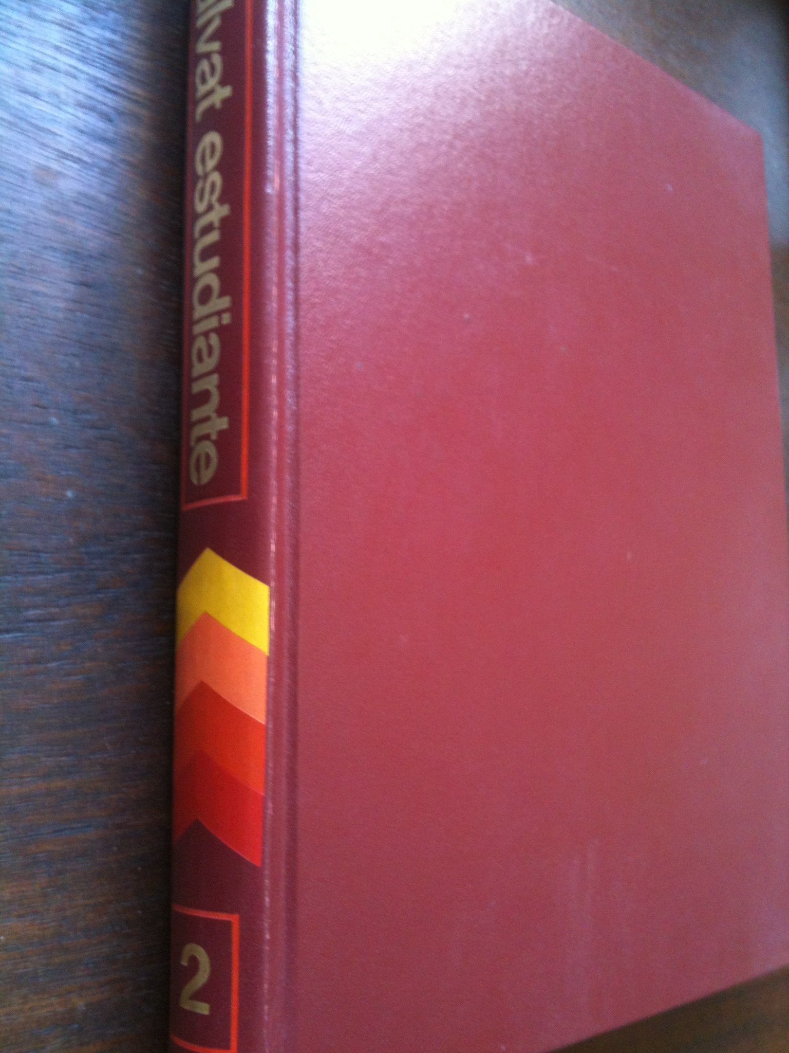 ENCICLOPEDIA SALVAT DLE ESTUDIANTE. HISTORIA, GEOGRAFÍA, CIENCIAS DE LA TIERRA, ASTRONOMÍA. TOMO 1 book