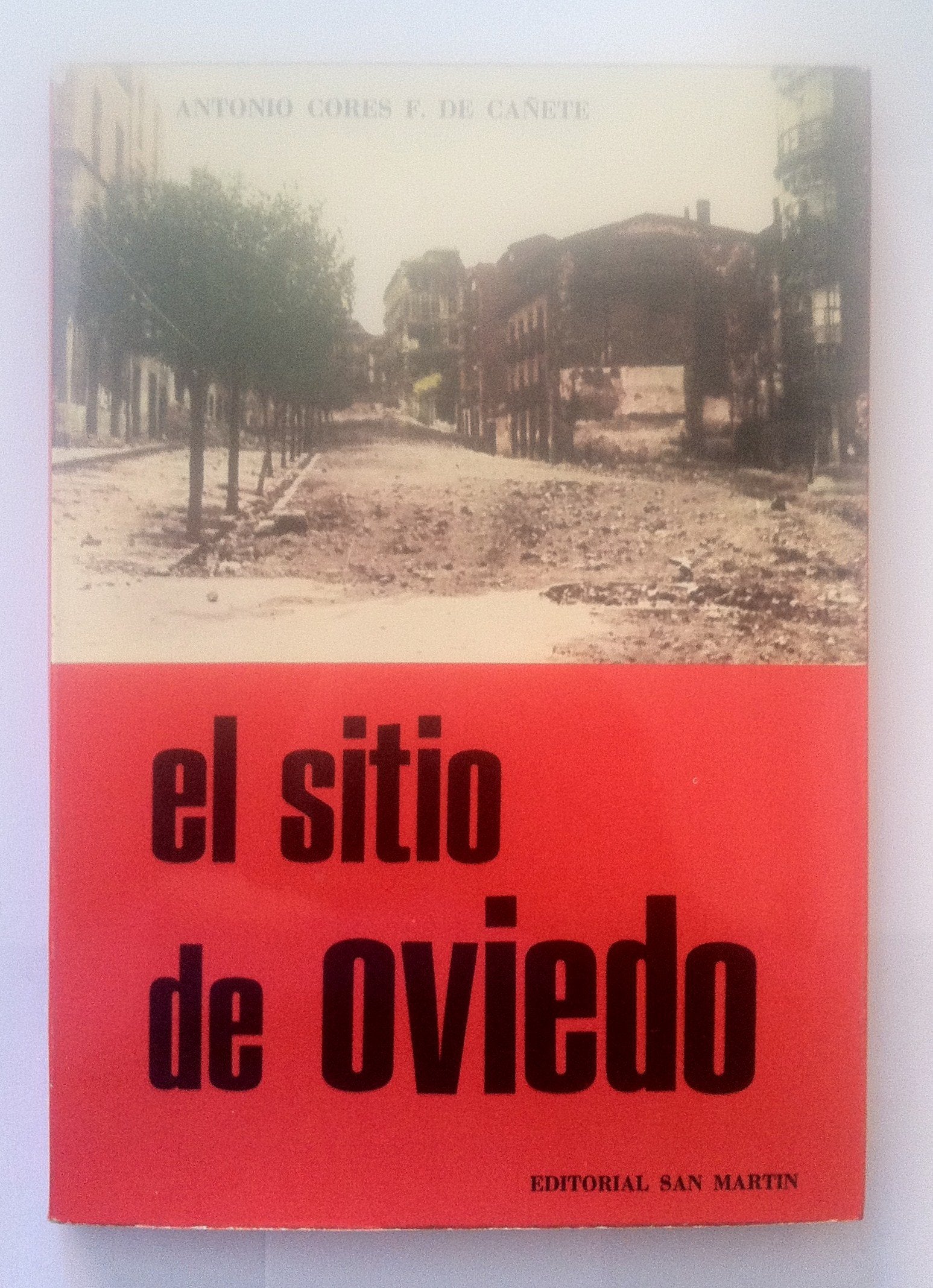 El sitio de Oviedo book
