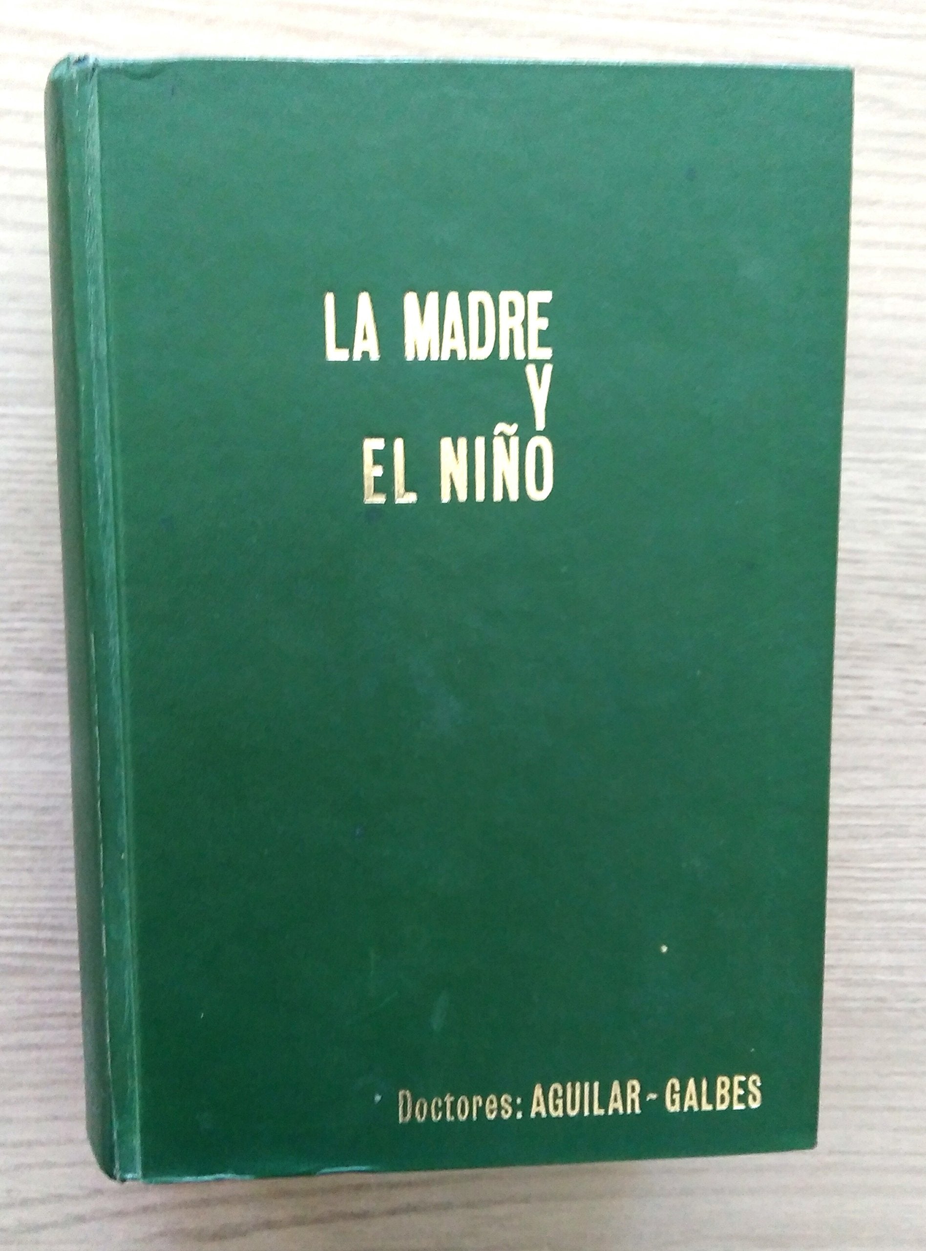 La madre y el niño: tratado de maternología y puericultura Books