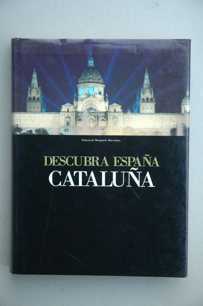 DESCUBRA ESPAÑA PASO A PASO. CATALUÑA. Books