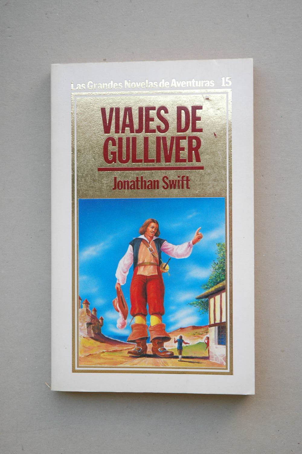 VOYAGE A LILLIPUT - PREMIER VOYAGE DE GULLIVER book