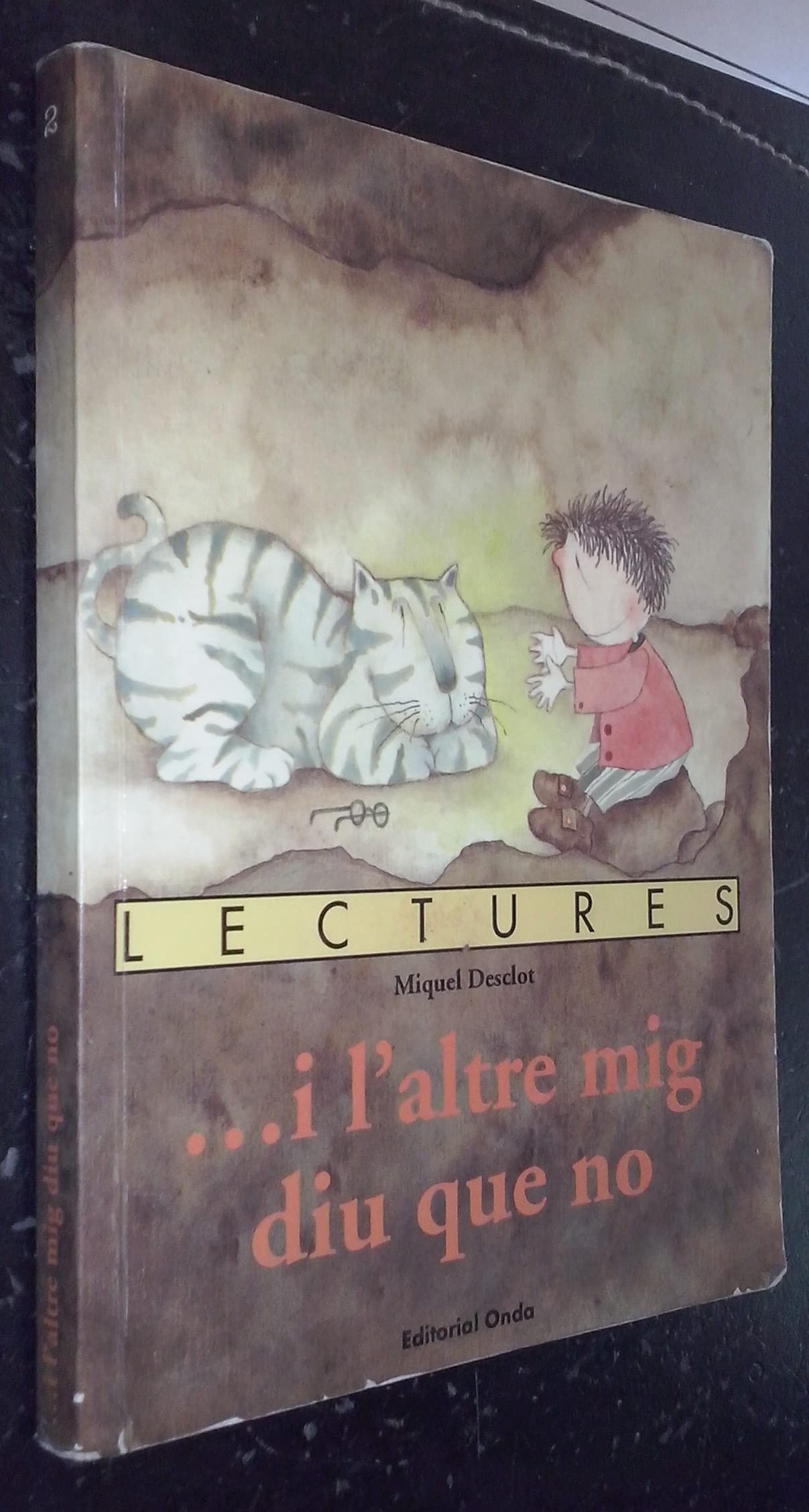 i l'altre mig diu que no Books