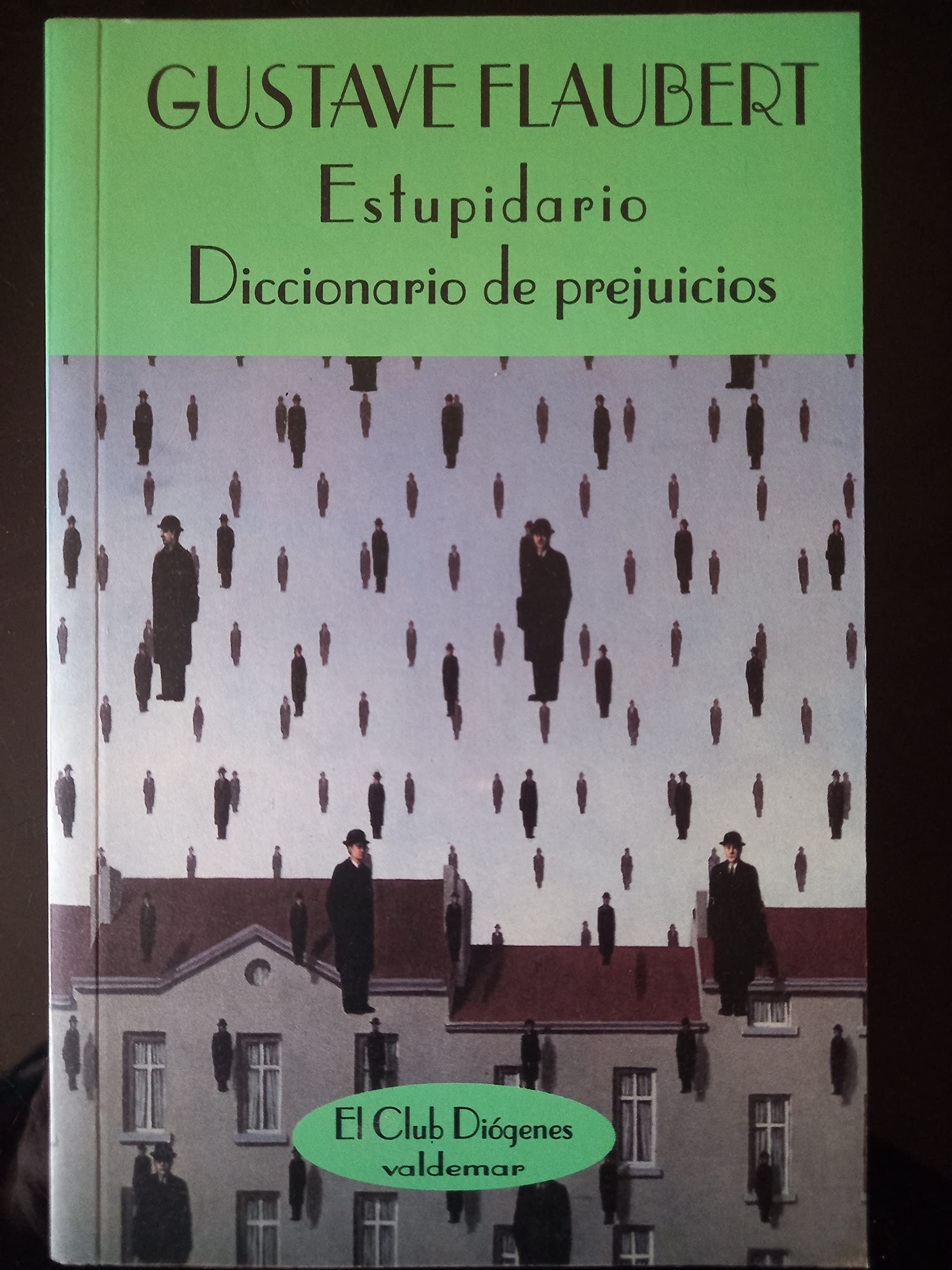 Estupidario: Diccionario de prejuicios book