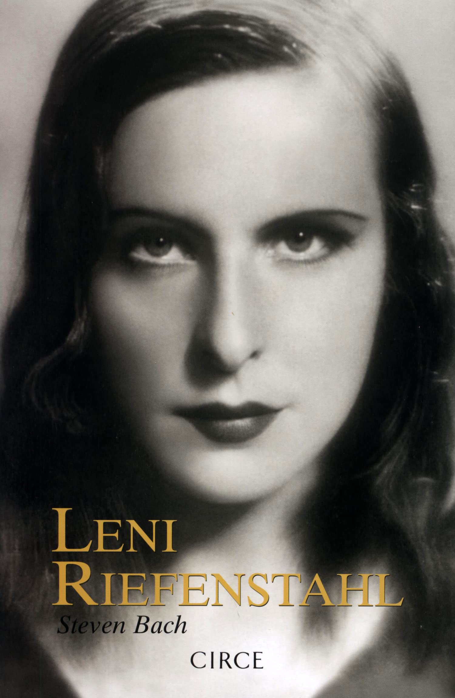 Leni Riefenstahl (Biografía) Art & Literature
