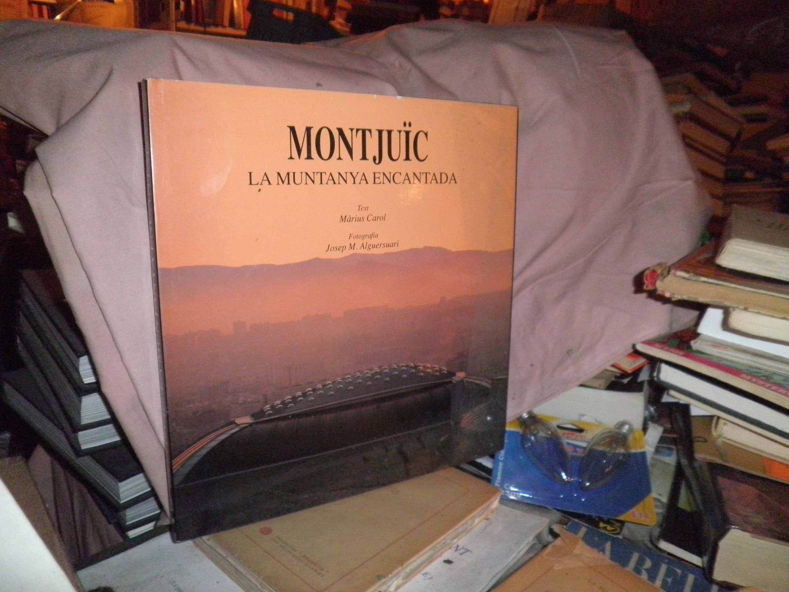 Montjuic: La Muntanya Encantada Books