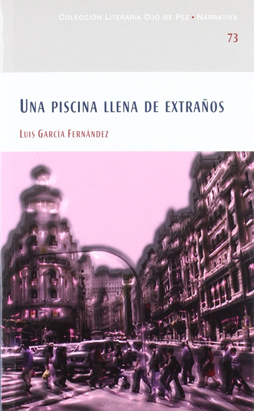 Una piscina llena de extraños book