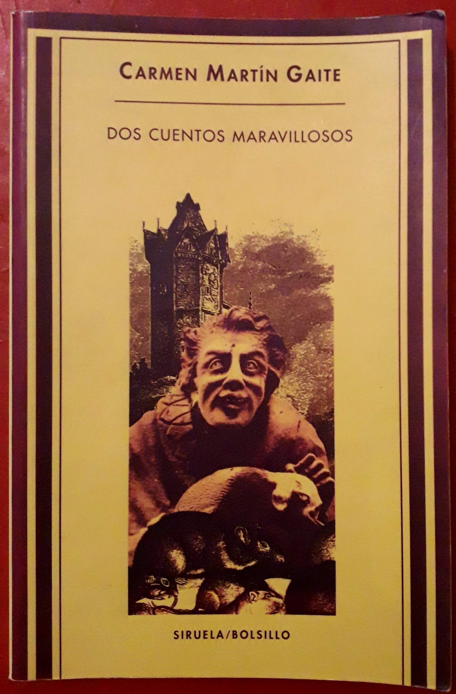Dos cuentos maravillosos Essays & Short Stories