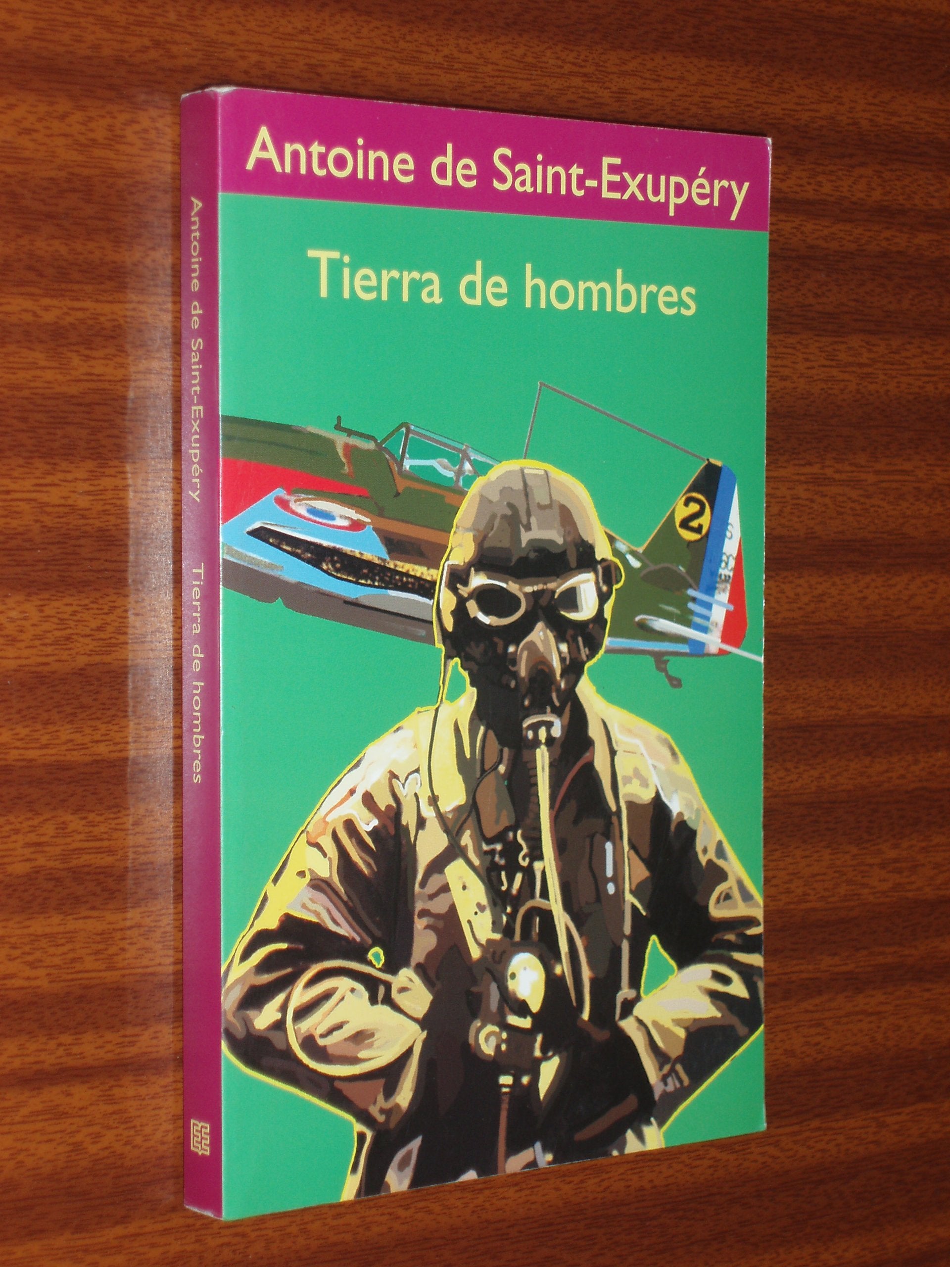 Tierra de hombres Books