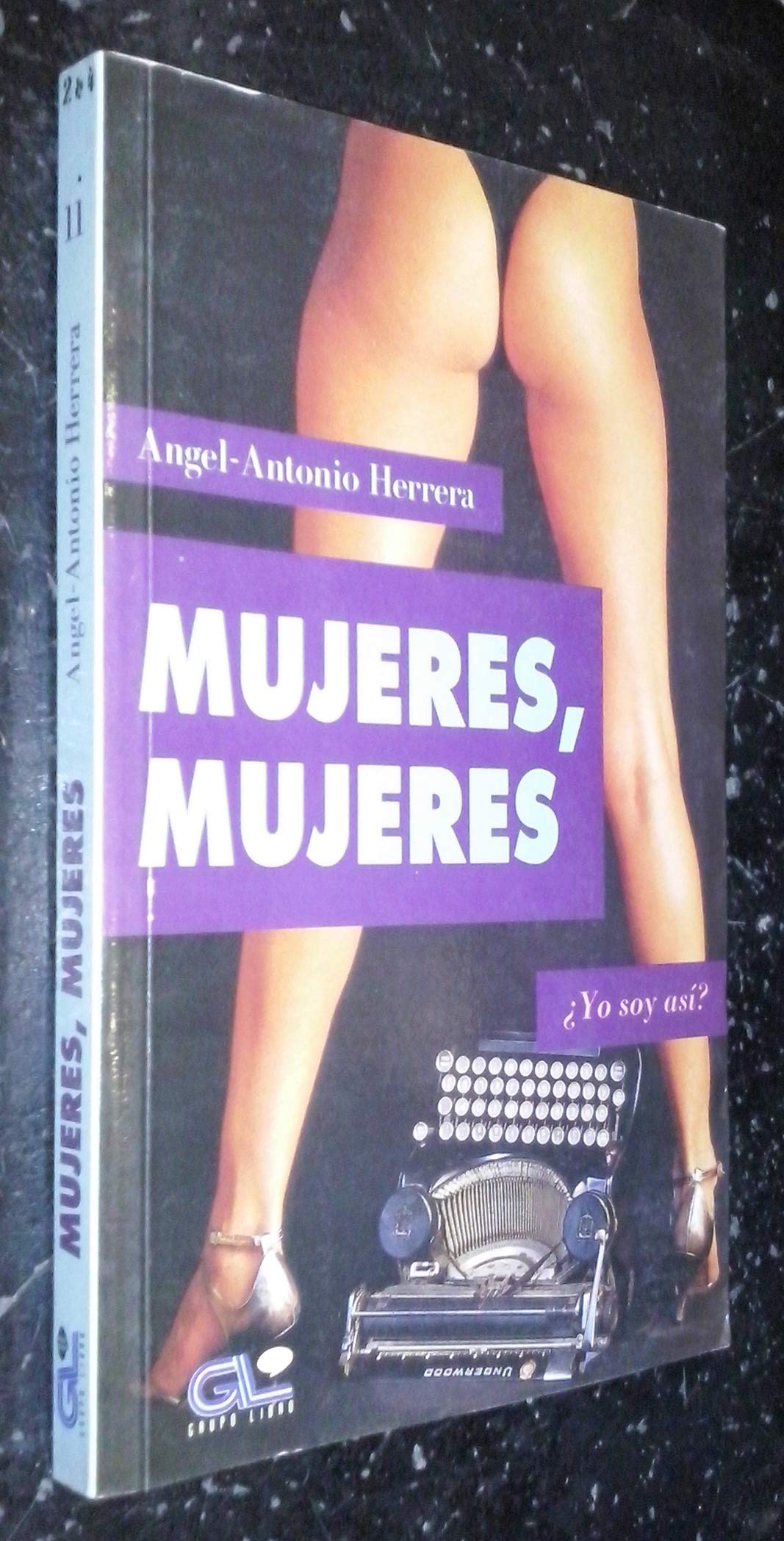 Mujeres, mujeres Books