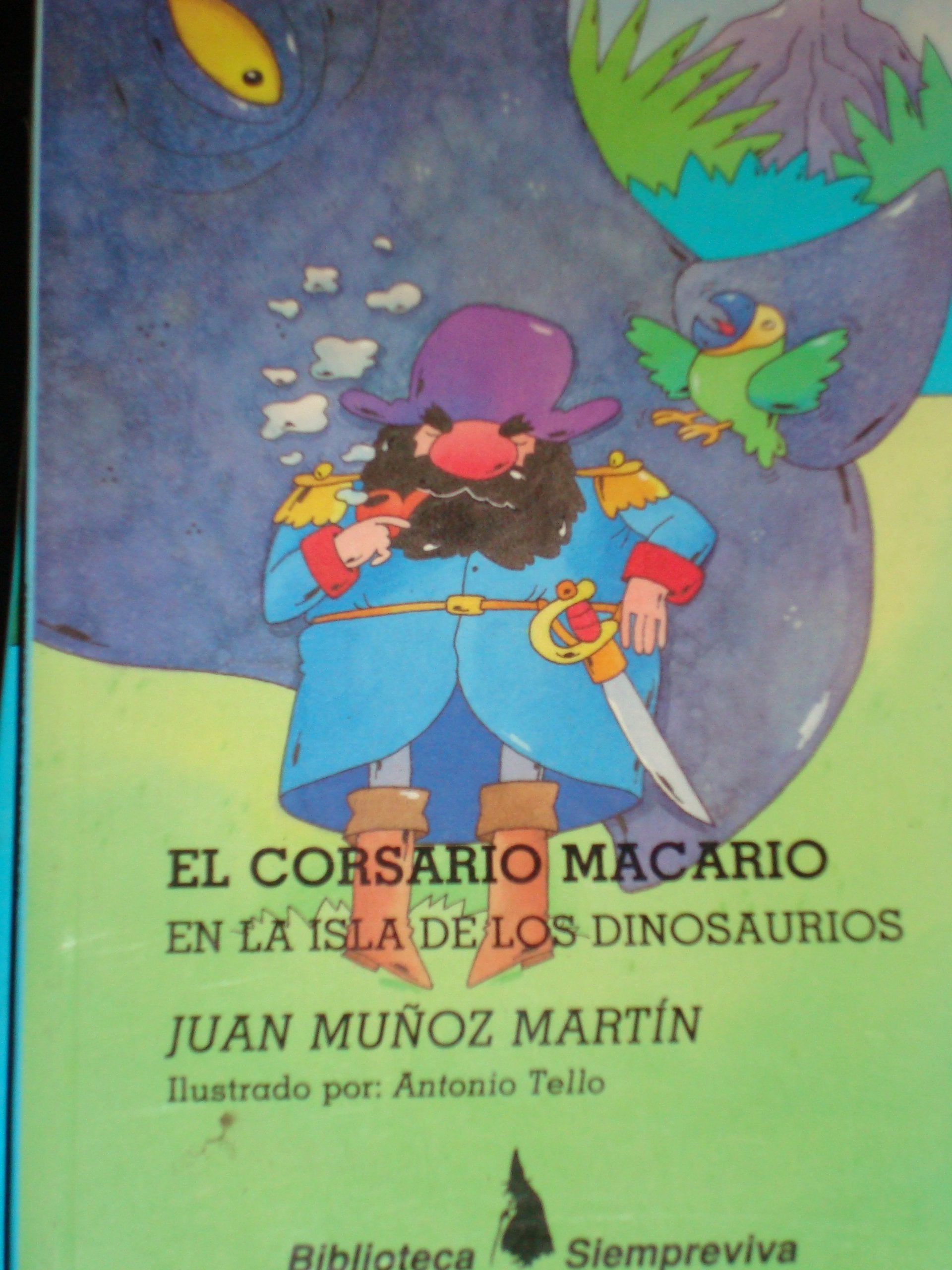 Corsario macario en la isla de los dinosaurios Books