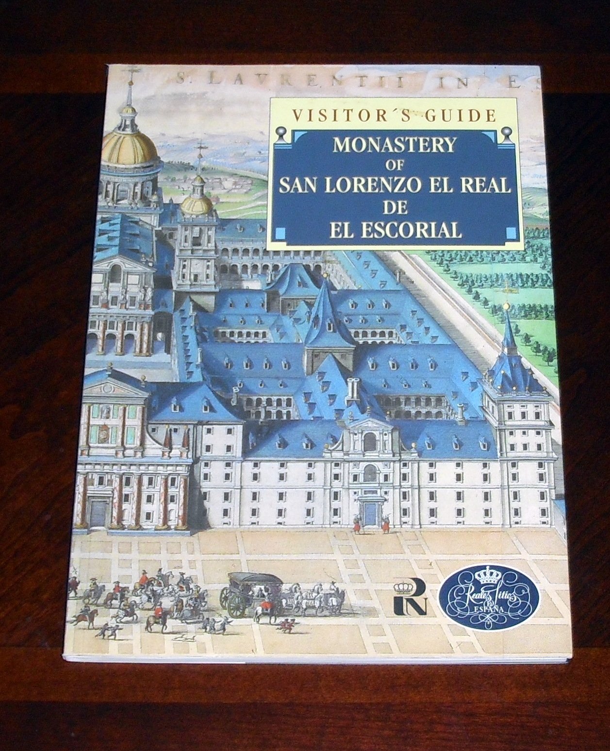 Monastery of San Lorenzo El Real de El Escorial: visitor's guide Books